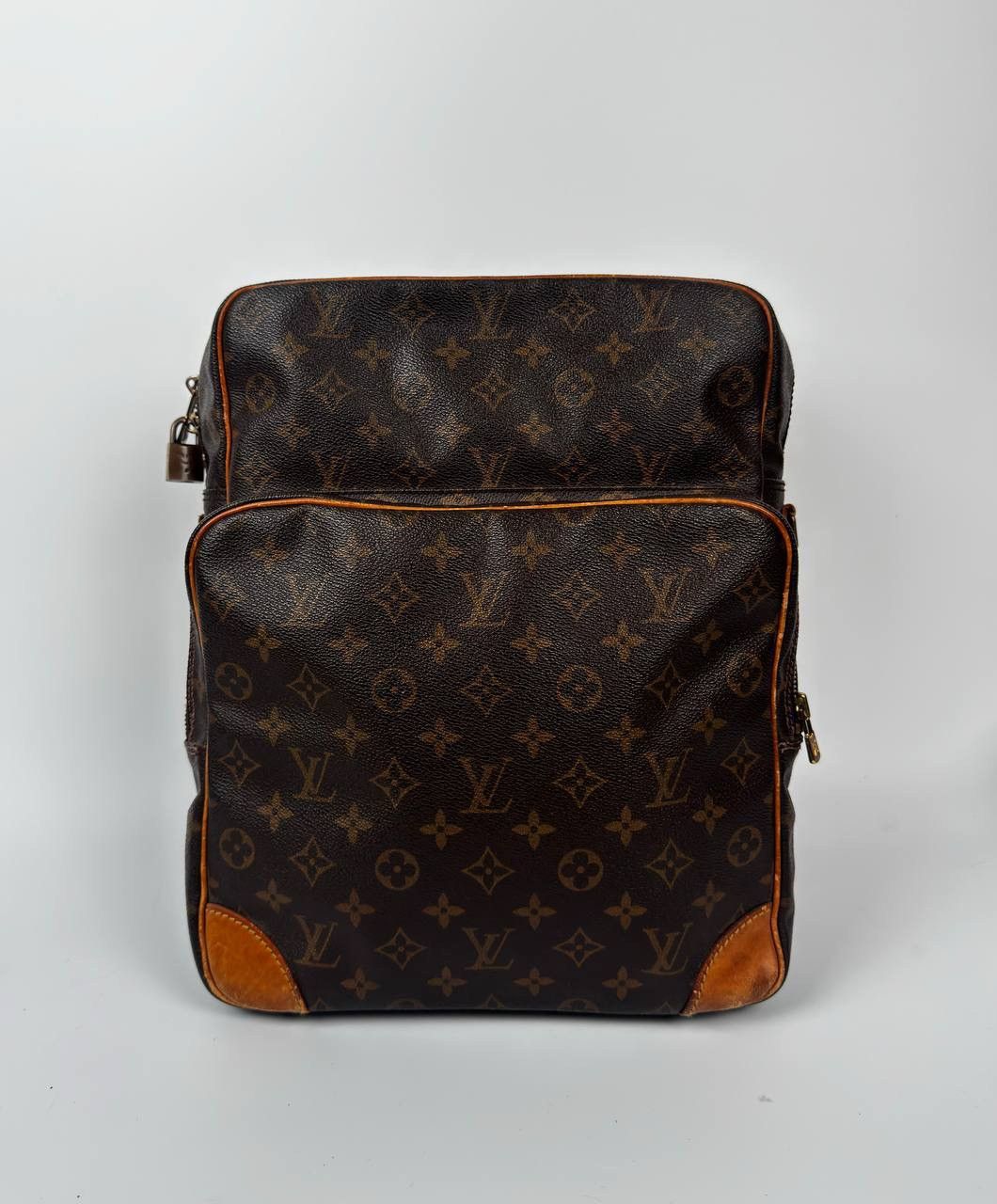 Louis Vuitton Vintage Louis Vuitton Monogram Amazon Shoulder Bag Size ONE SIZE - 5 Thumbnail