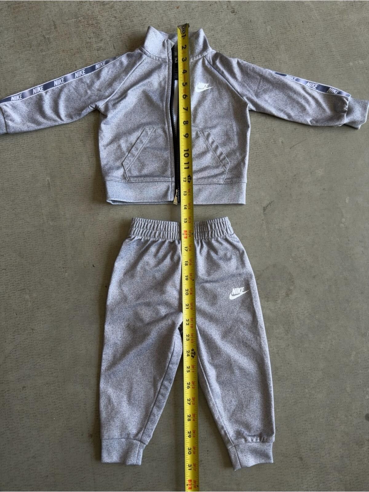 Nike Nike / 2pc Tracksuit Set / Logo Tape 12M / Gray Size ONE SIZE - 9 Thumbnail