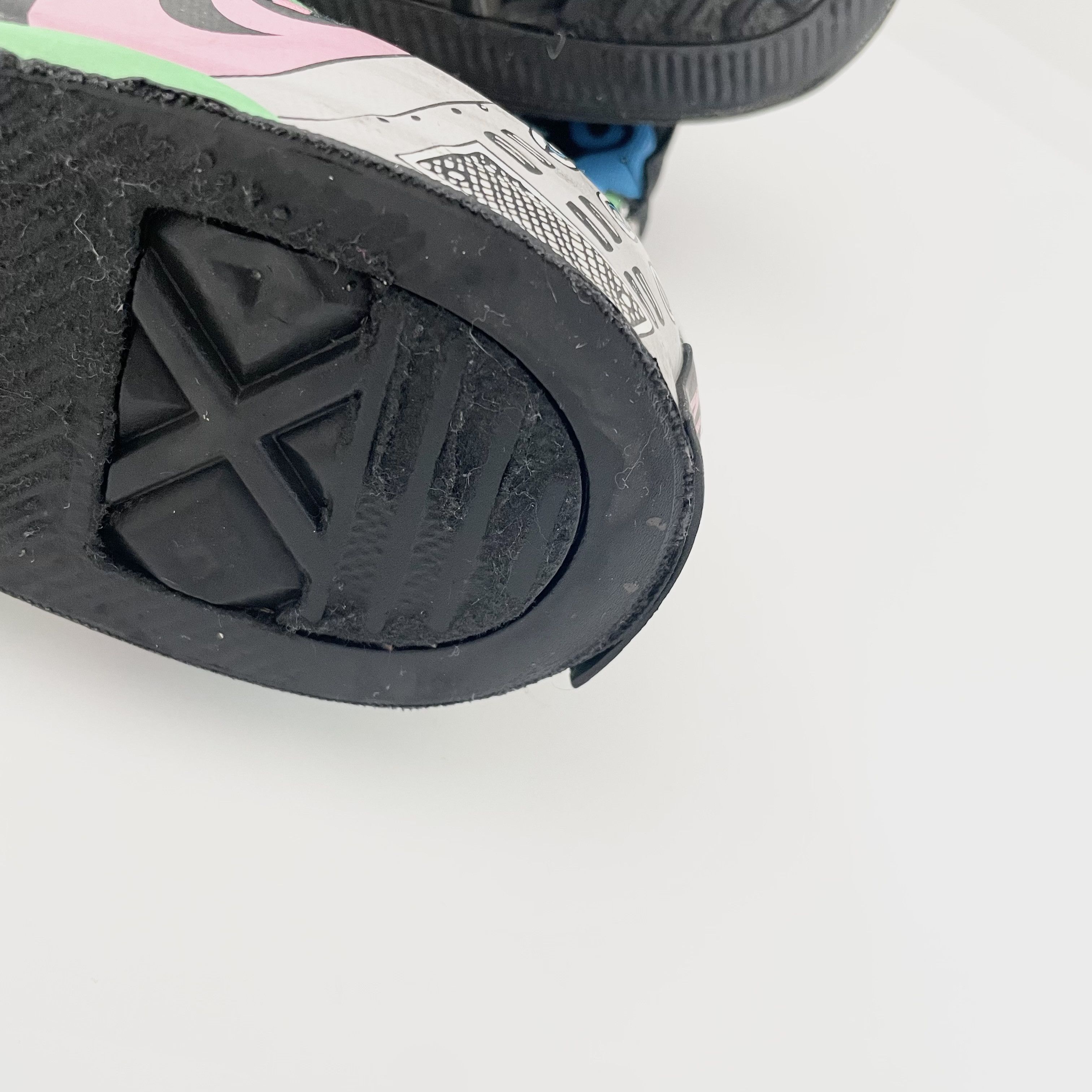 Converse Chuck Taylor All Star Rick and Morty Limited Edn. Size US 7 / EU 40 - 11 Thumbnail