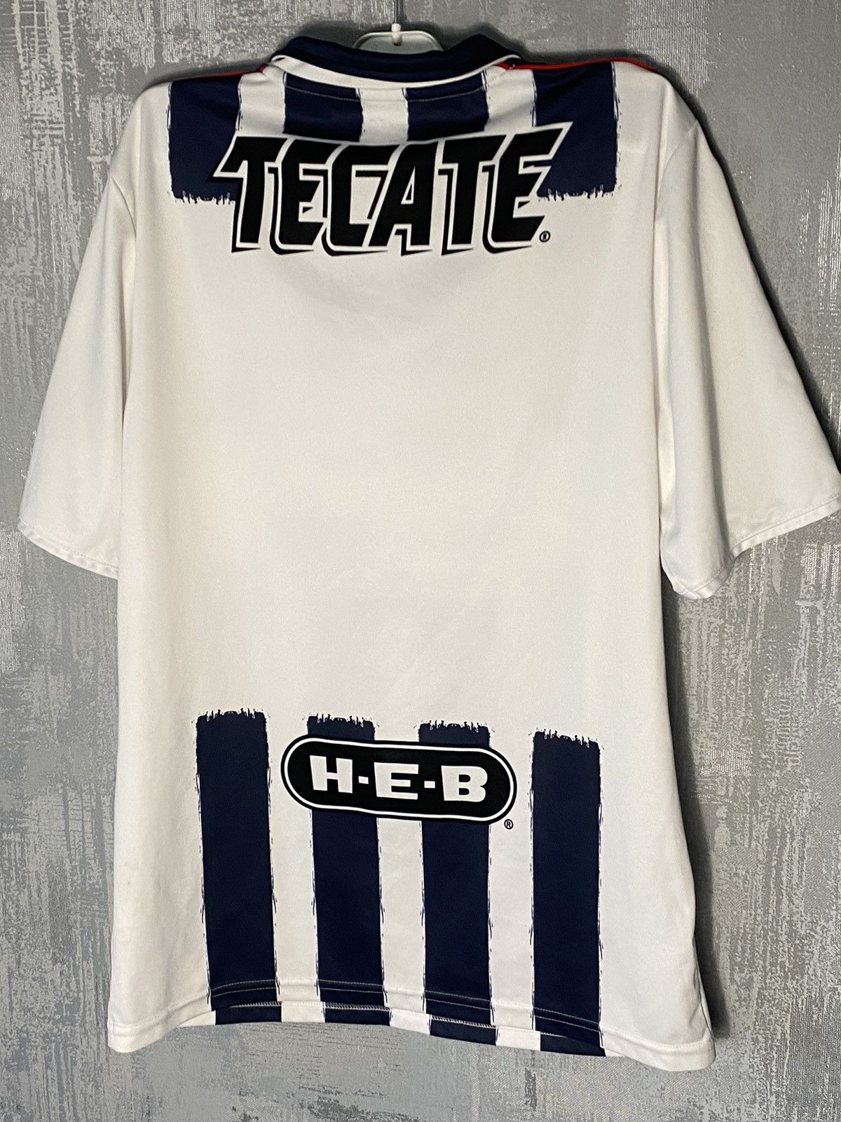 Puma 2016 Vintage Monterrey Puma Soccer Jersey Tecate Size US L / EU 52-54 / 3 - 6 Thumbnail