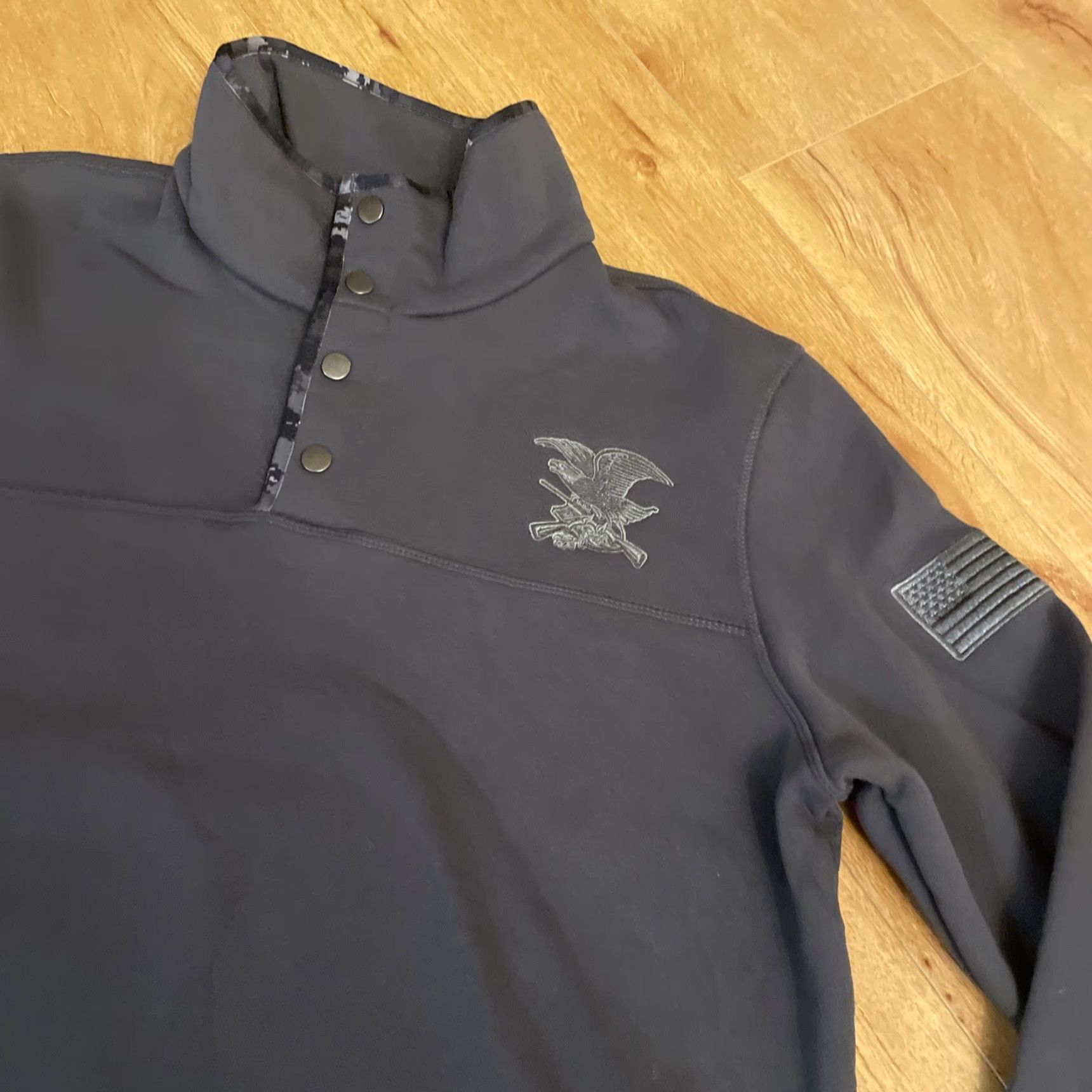Logo 7 NRA Sweatshirt Men’s Large Pullover 1/4 Snap Button Mock Neck Grey Camo Logo Size US L / EU 52-54 / 3 - 3 Thumbnail