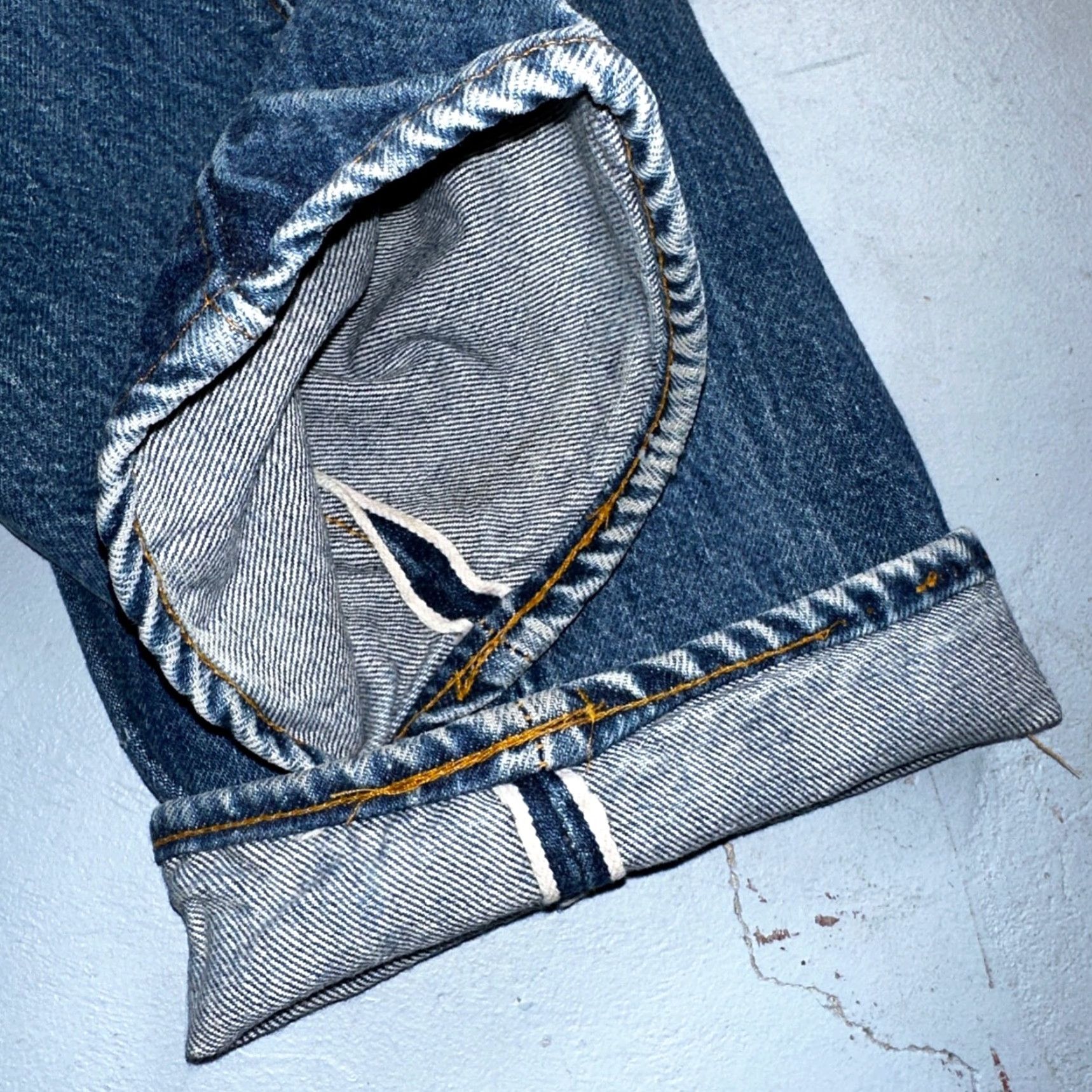 Levi's VINTAGE Levis 501 XX 80s Redline Selvedge USA Jeans Med Wash 27x34 Act 24x30 Size US 27 - 4 Thumbnail