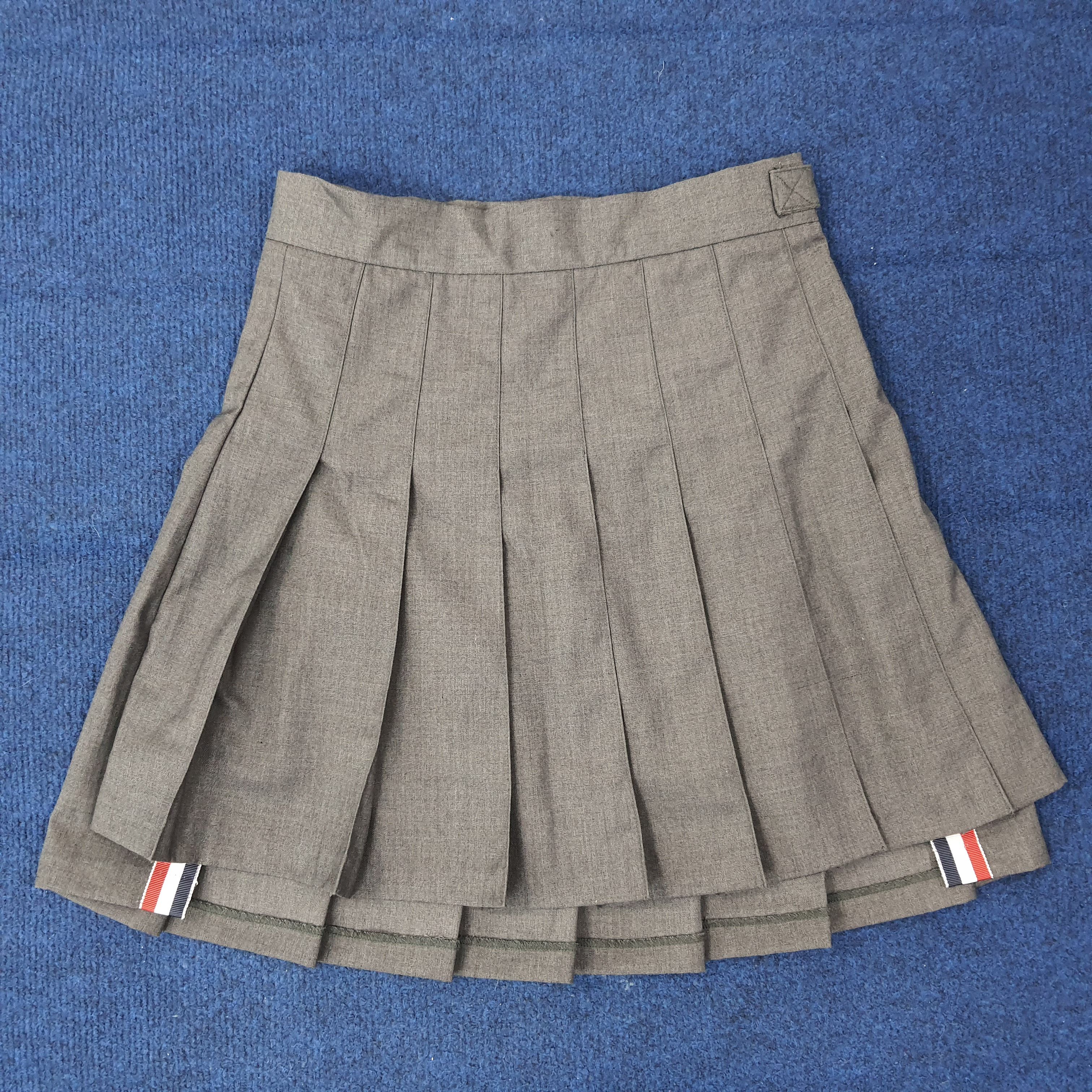 Designer Vintage Mini Skirt Thom Browne Style C228N13 Size 24" / US 00 / IT 34 - 1 Thumbnail