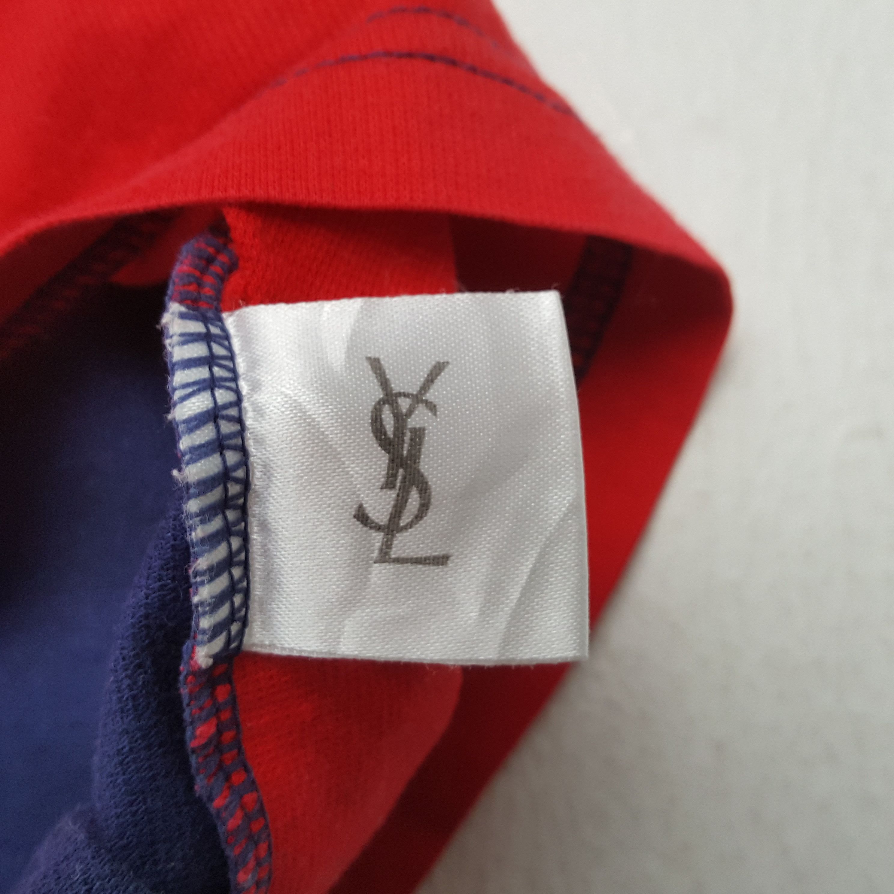 Vintage × Yves Saint Laurent YVES SAINT LAURENT Center Colours Spellout Design Tshirt Size US L / EU 52-54 / 3 - 5 Thumbnail