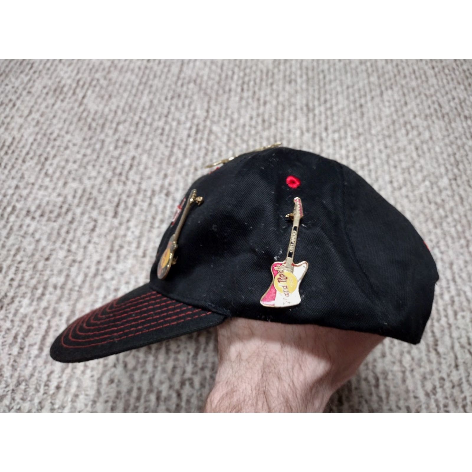 Hard Rock Cafe VINTAGE Hard Rock Cafe Hat Snapback Nashville TN Black Adjustable Unisex Adults 90s USA Guitar Enamel Pins Theme Size ONE SIZE - 4 Thumbnail