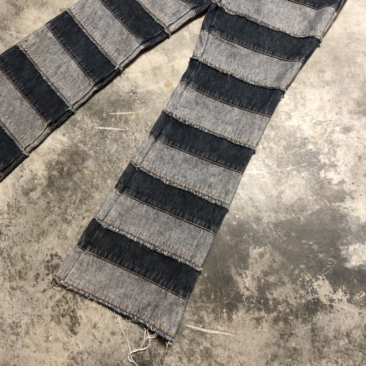Japanese Brand × Seditionaries Unbranded Flare Jeans Size US 26 / EU 42 - 4 Thumbnail