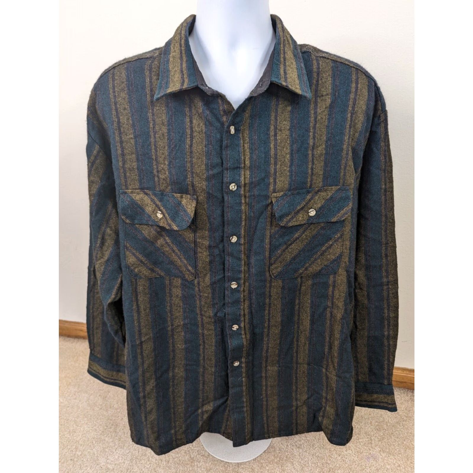 Vintage VINTAGE Northwest Territory Flannel Shirt Mens 2XL Green Striped Button Up T5F Size US XXL / EU 58 / 5 - 2 Thumbnail