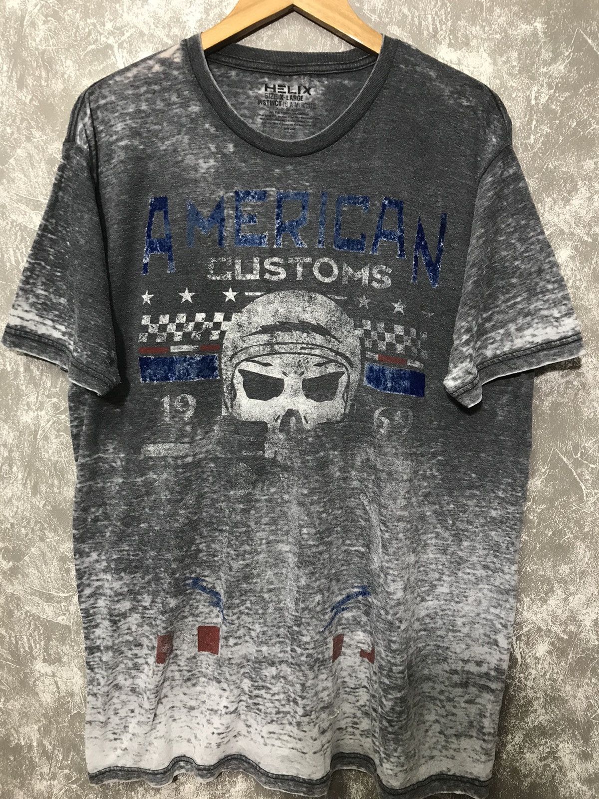 Affliction × Helix × Southpole Helix Affliction Skull Y2K Graphic Tee Size US XL / EU 56 / 4 - 1 Thumbnail