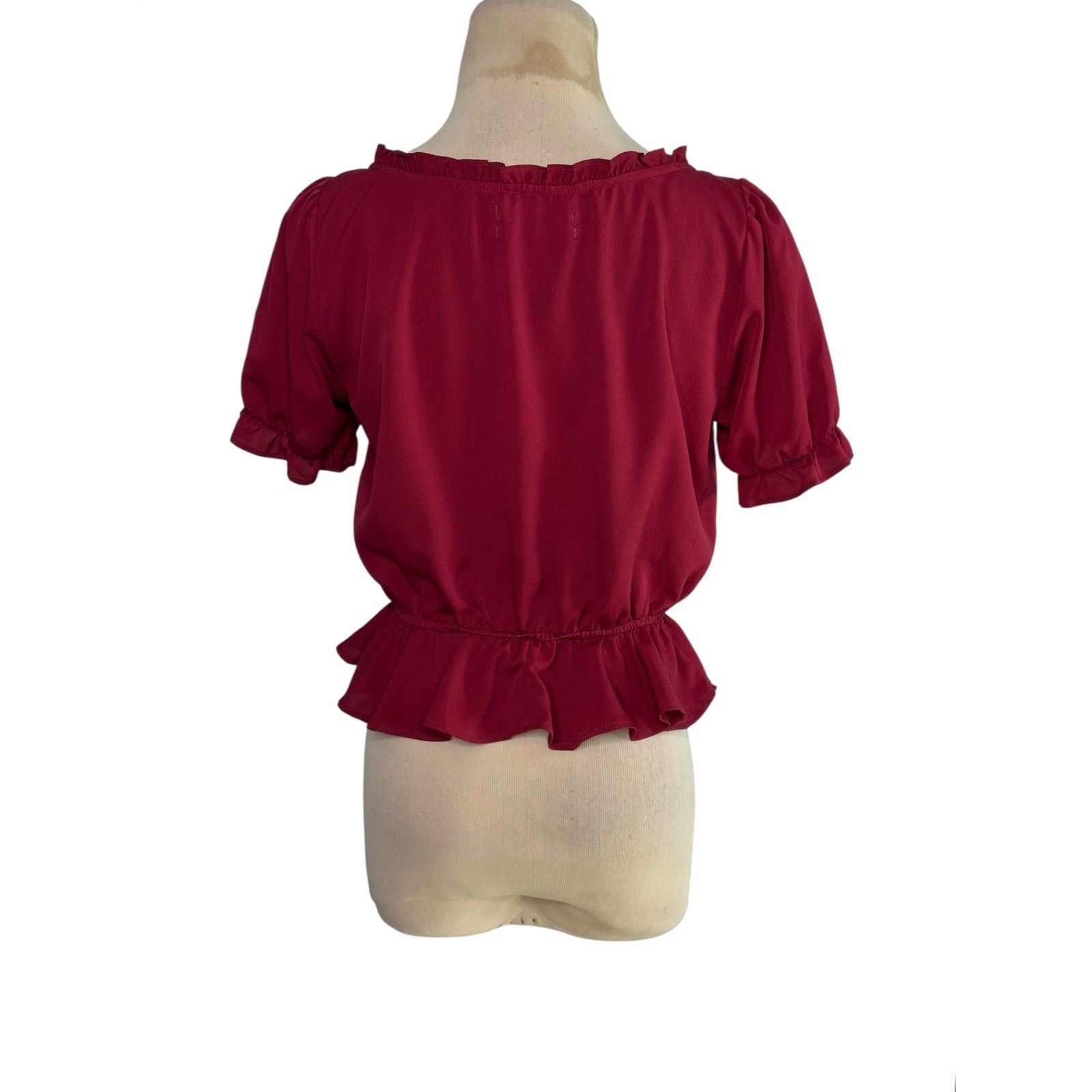 Urban Outfitters Urban Outfitters burgundy peplum blouse size medium Size M / US 6-8 / IT 42-44 - 8 Thumbnail