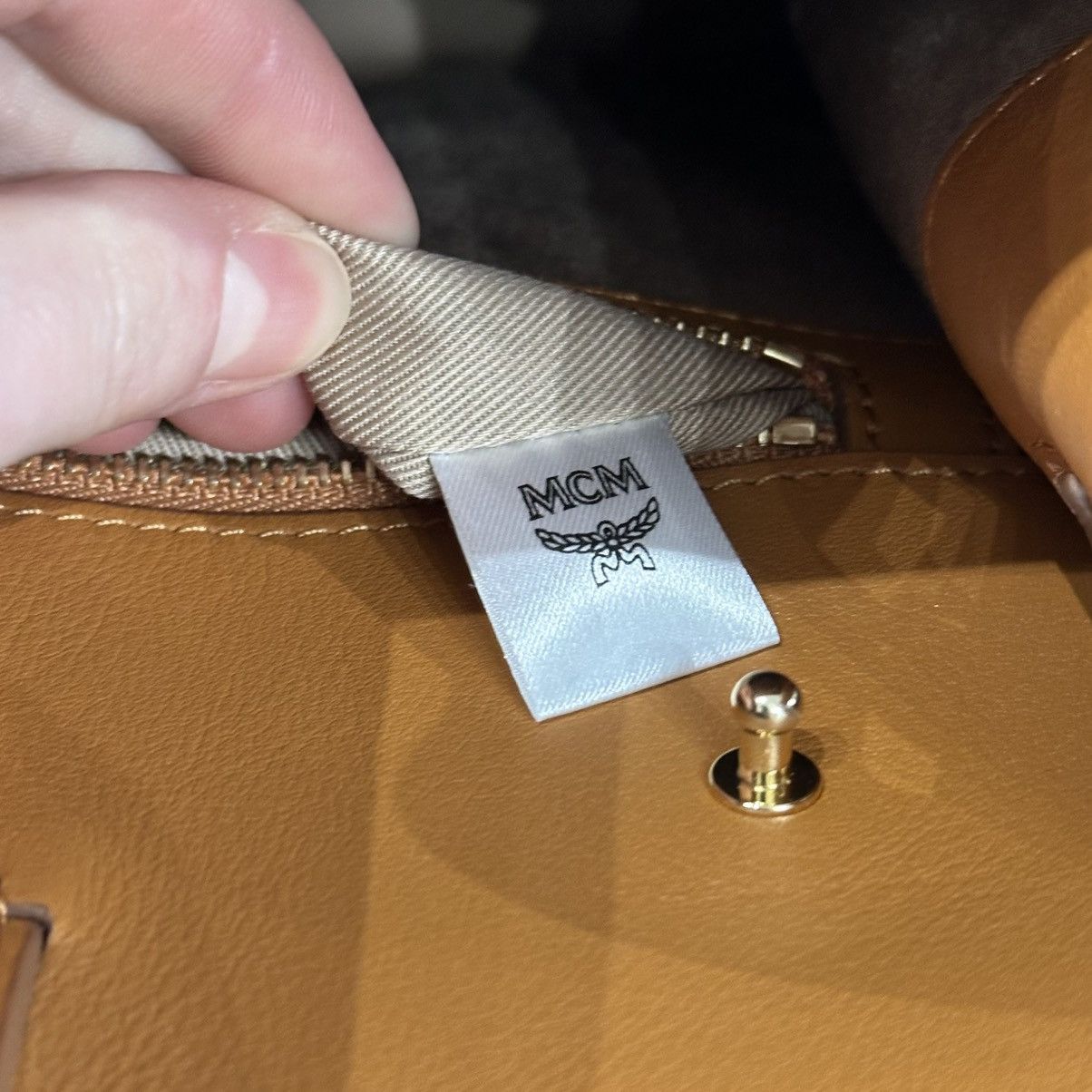 MCM NEW MCM COGNAC MONOGRAM CROSSBODY/SHOULDER BAG Size ONE SIZE - 12 Thumbnail