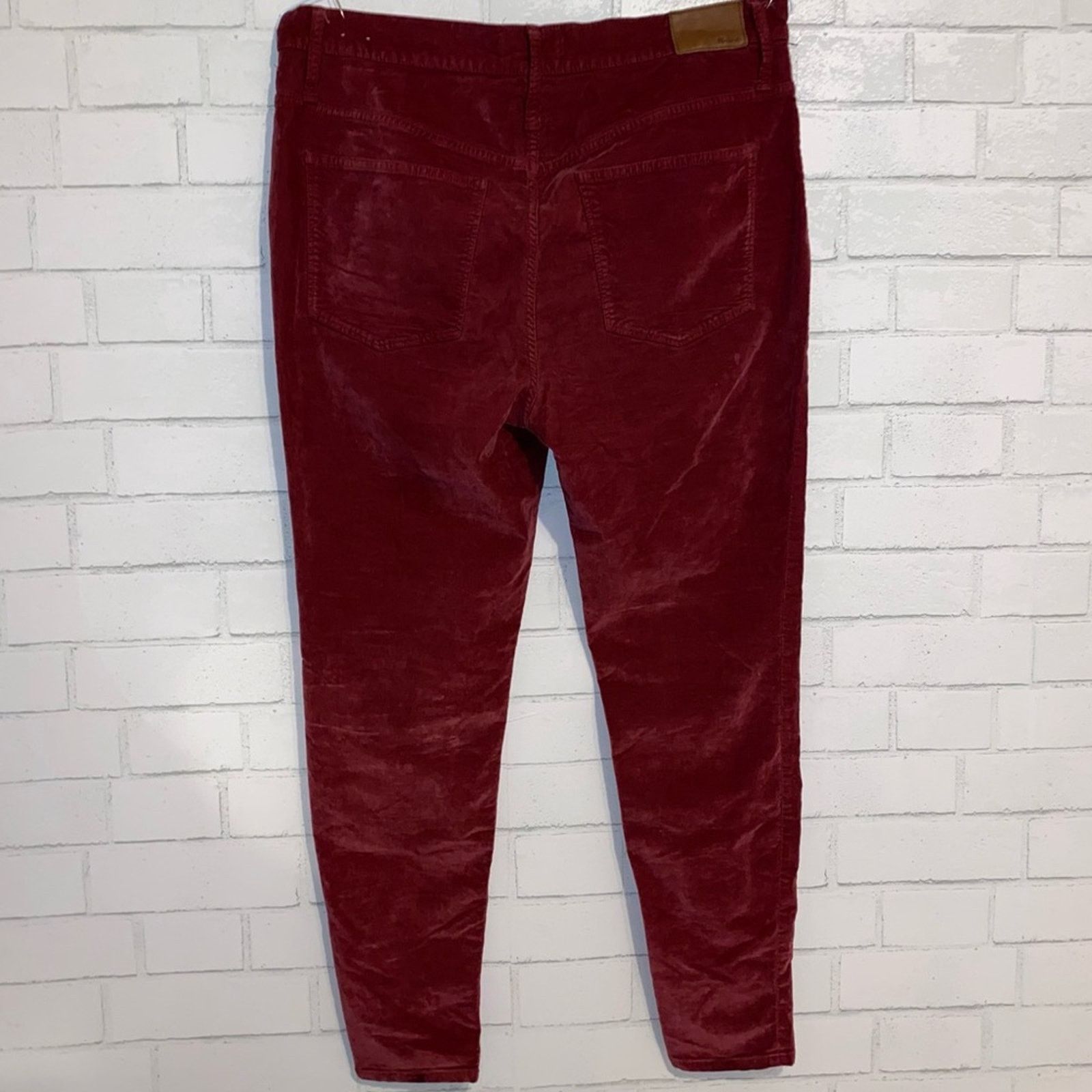 Madewell Madewell 10” High Rise Jeans Smoky Red Stretch Velvet 35 Size 35" - 8 Thumbnail