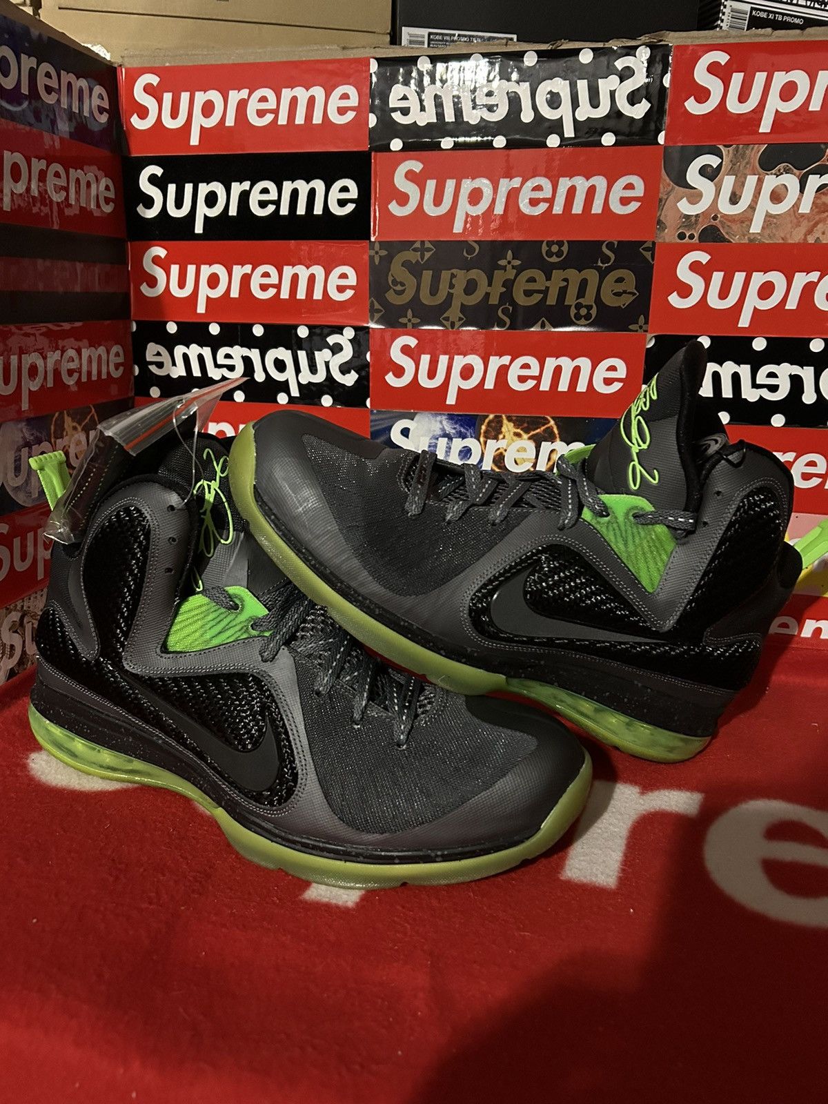 Nike Nike Lebron 9 Dunkman 469764-006 size 13 NEW WITH BOX Size US 13 / EU 46 - 2 Thumbnail