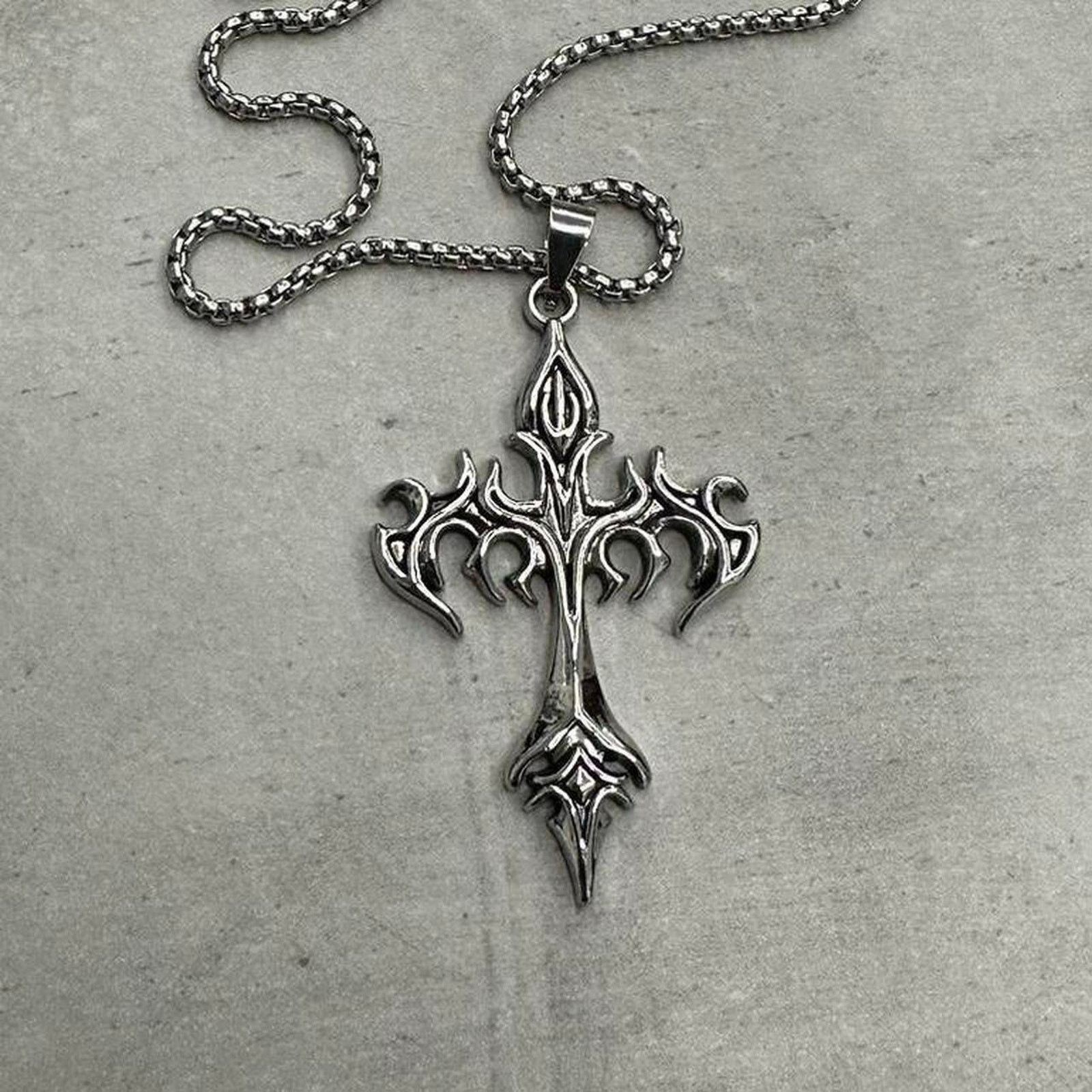 Vintage Y2k Gothic Cross Necklace Chain in Stainless Steel Vintage Size ONE SIZE - 1 Thumbnail