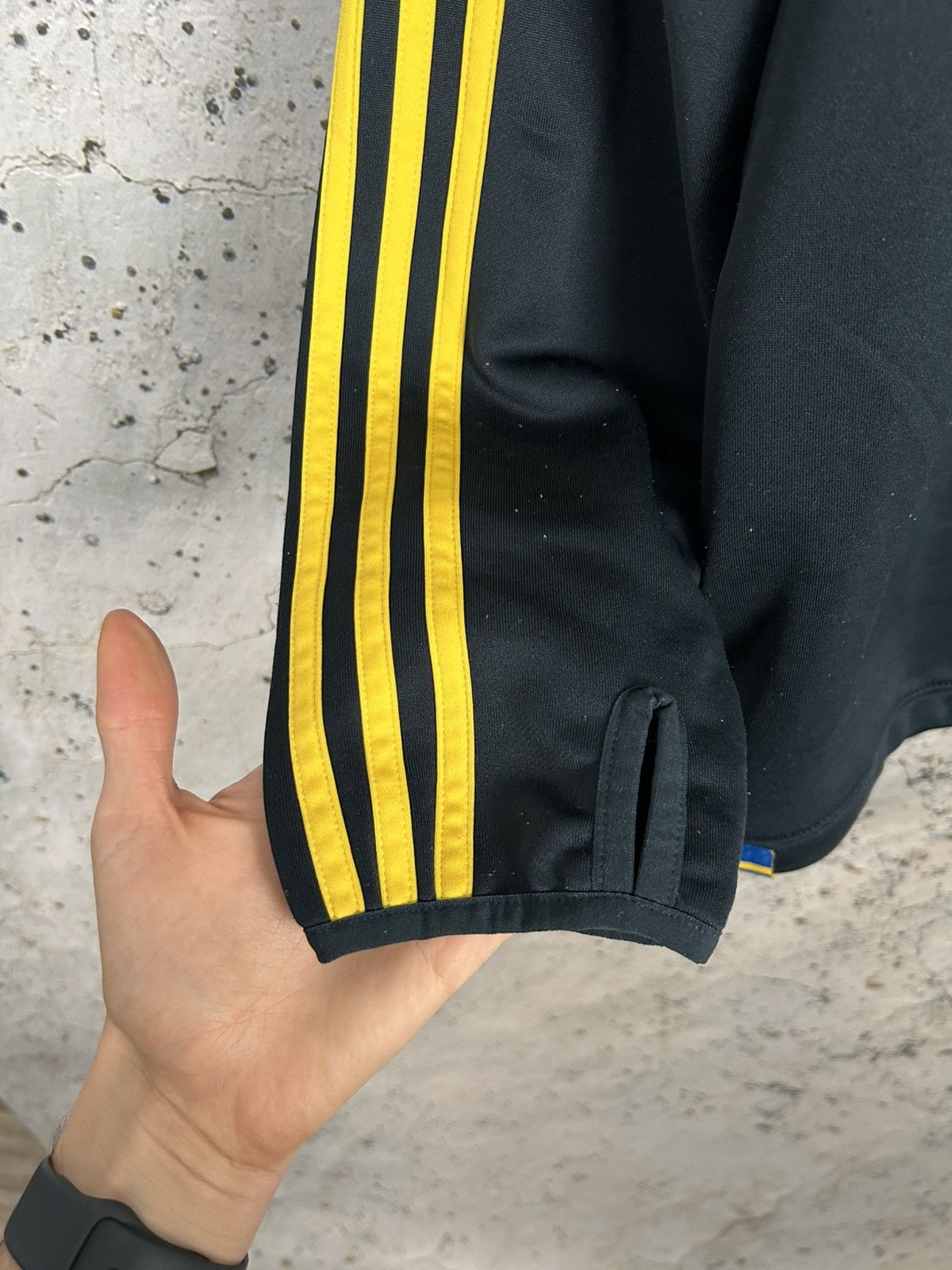 Adidas Adidas Sweden Soccer Jersey Training Football Streetwear Size US XL / EU 56 / 4 - 4 Thumbnail