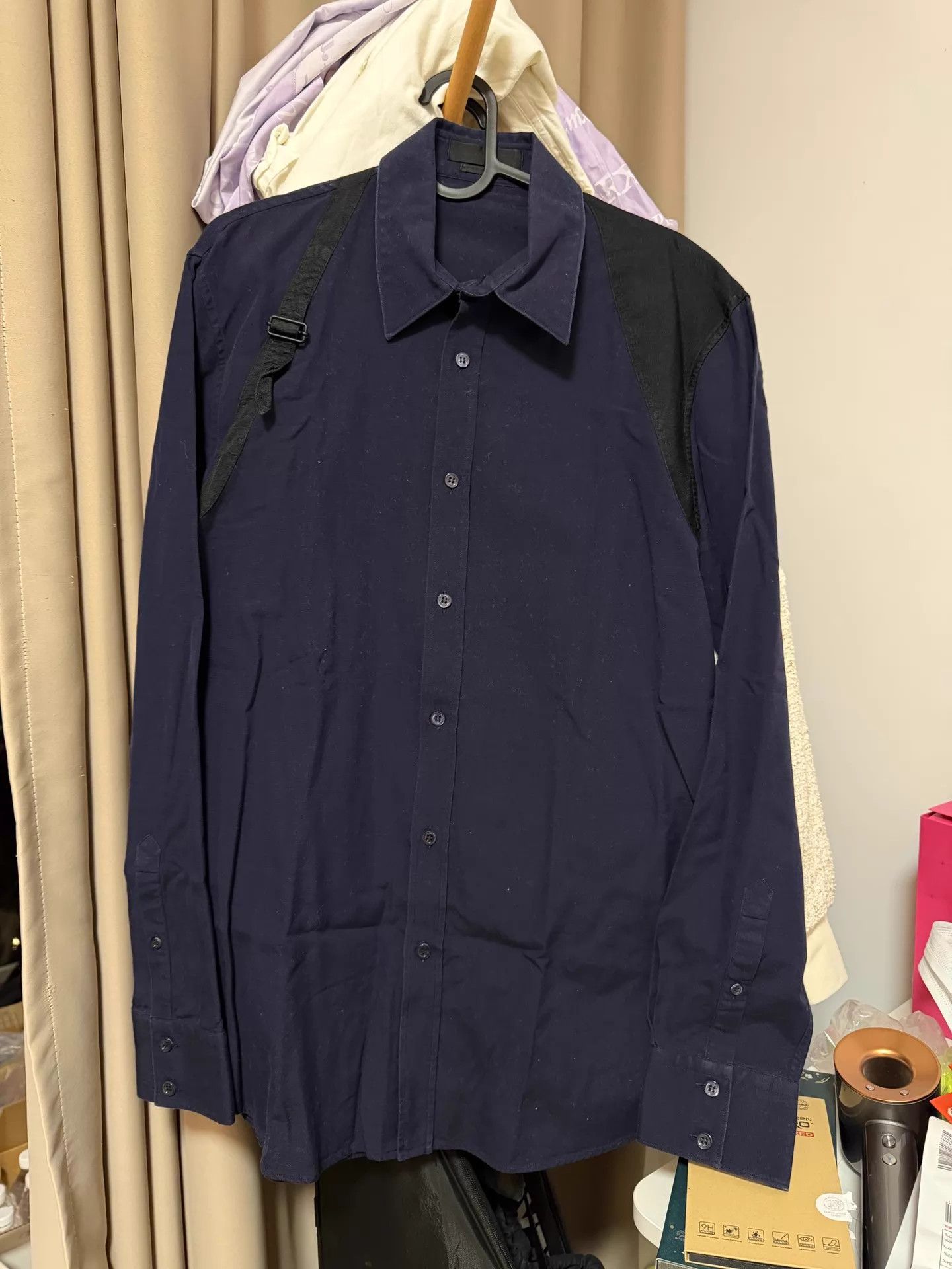 Alexander McQueen AMQ Navy & Black Shoulder Strap Shirt Men's 48 Size US M / EU 48-50 / 2 - 1 Thumbnail