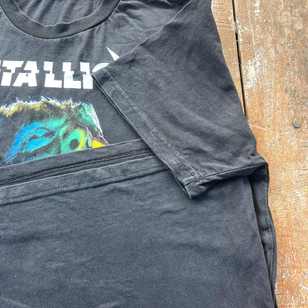 Band Tees Vintage Thrashed Faded Metallica Album Tour T Shirt Size US L / EU 52-54 / 3 - 6 Thumbnail