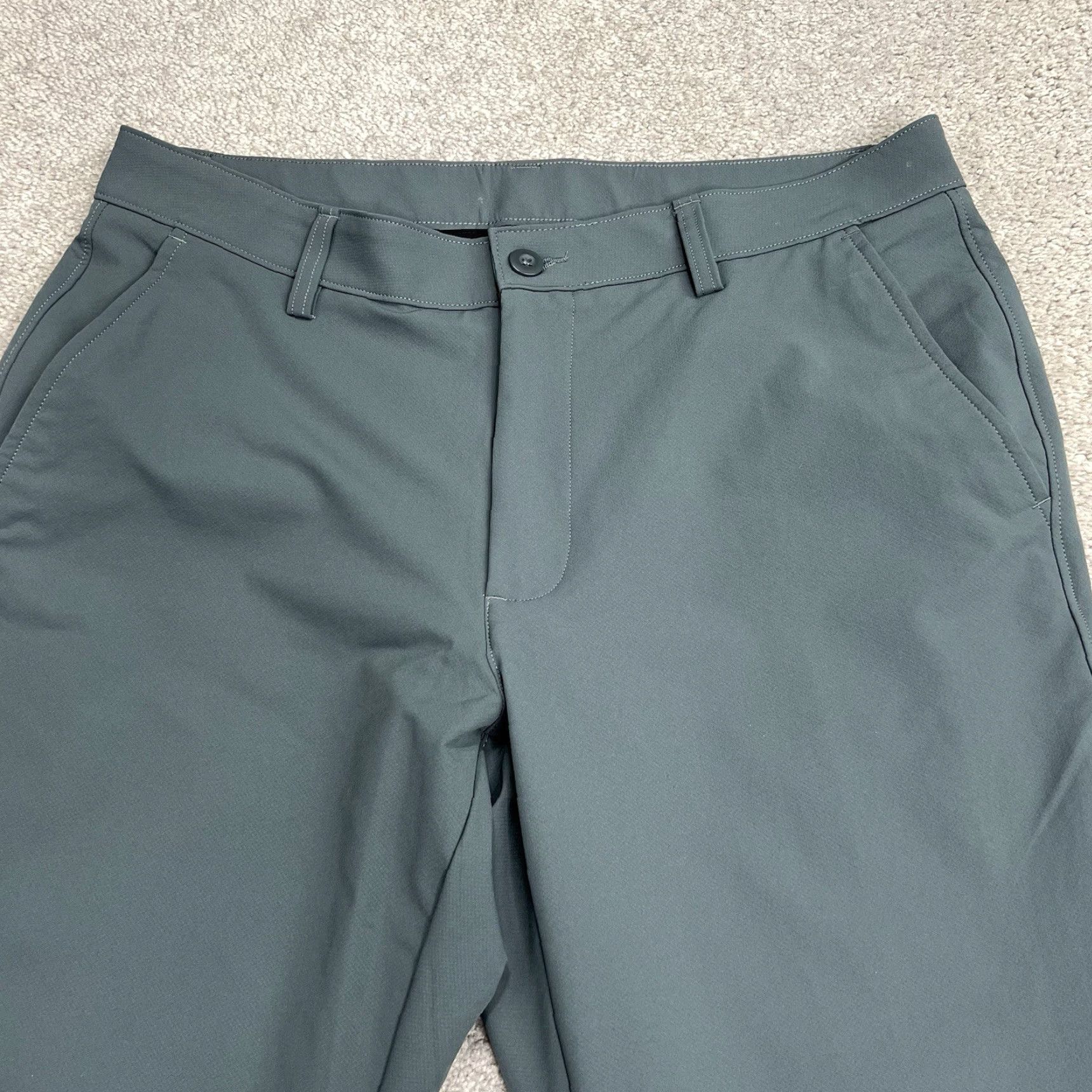 Under Armour Under Armour Golf Tech Pants Mens 36/32 Flat Front Straight Stretch Gray/Gray 1376625 Size US 36 / EU 52 - 2 Thumbnail