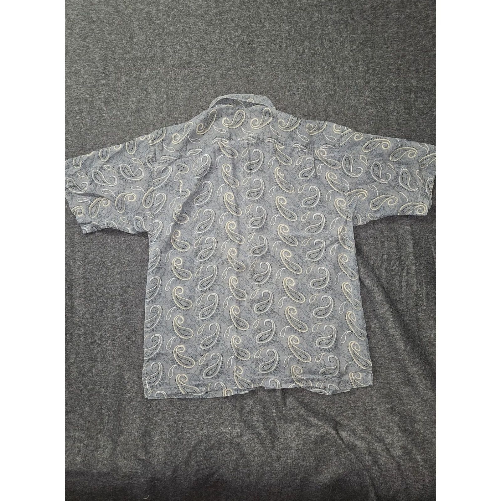 Tommy Bahama Tommy Bahama Shirt Mens XL Blue Paisley Silk Short Sleeve Button-Up Hawaiian Size US XL / EU 56 / 4 - 5 Thumbnail