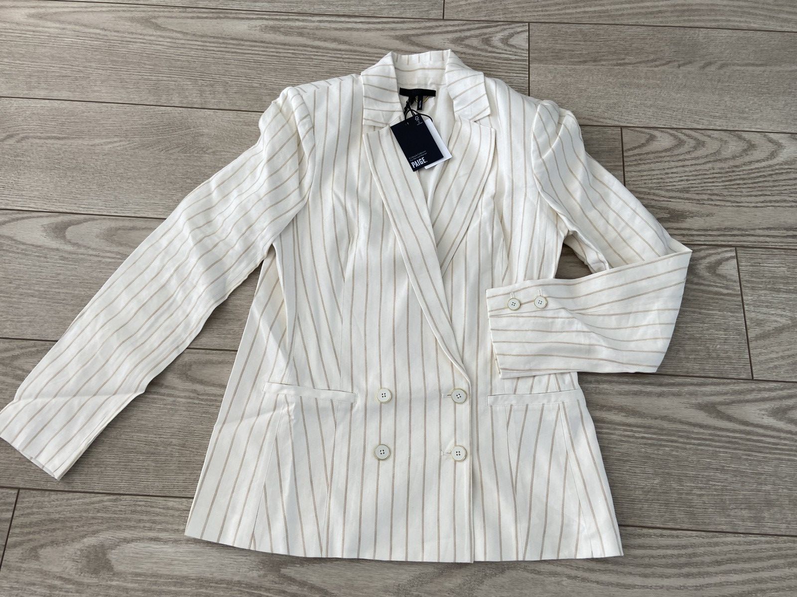 Paige Paige women’s off white blazer. Size: 6. New with tags. Size S / US 4 / IT 40 - 11 Thumbnail
