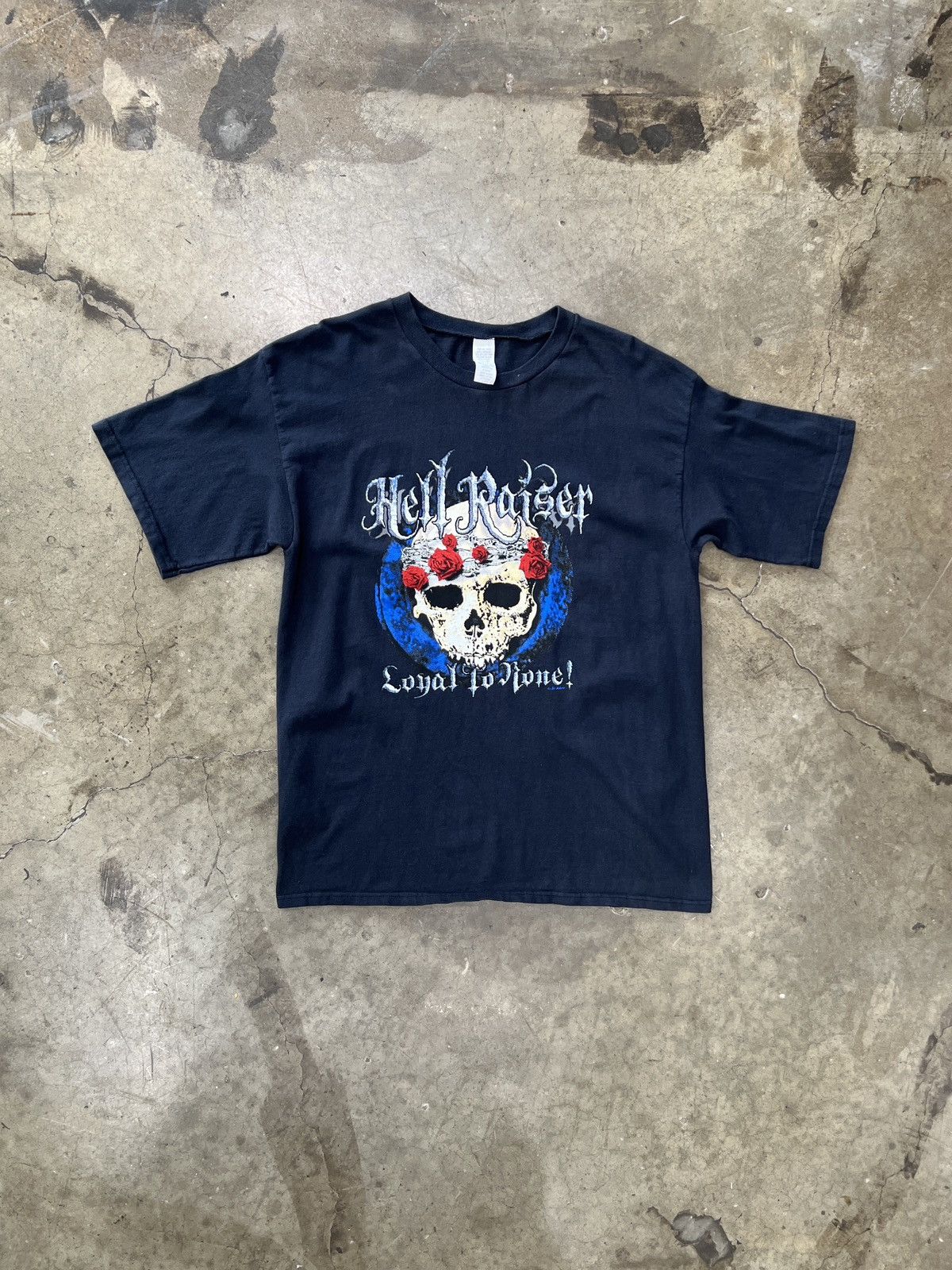 Vintage Vintage Hell Raiser Loyal to Love 3d emblem style Tee XL Size US XL / EU 56 / 4 - 2 Thumbnail