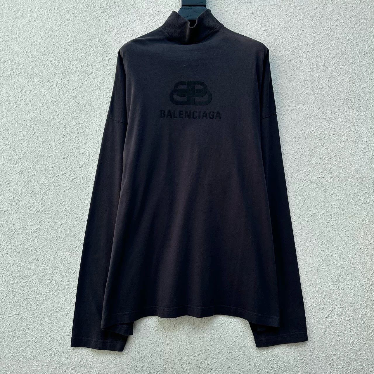 Balenciaga Balenciaga Lock Buckle Flocked Logo Turtleneck Size XS / US 0-2 / IT 36-38 - 1 Thumbnail