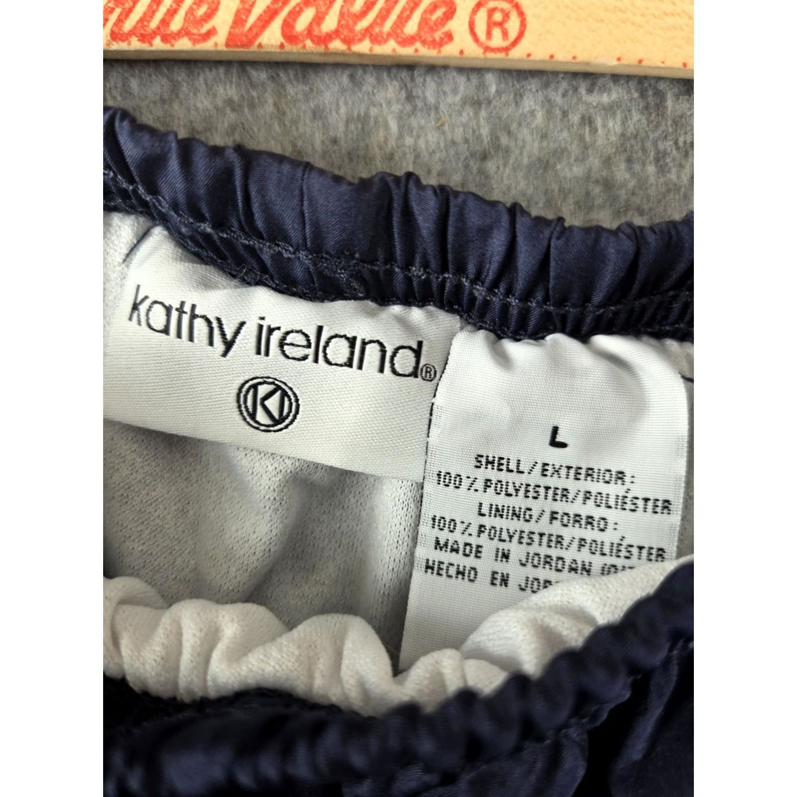 Vintage Kathy Ireland Womens Shorts L Blue Elastic Waist Gym Running Workout Regular Fit NFL? Size 36" / US 14 / IT 50 - 5 Thumbnail