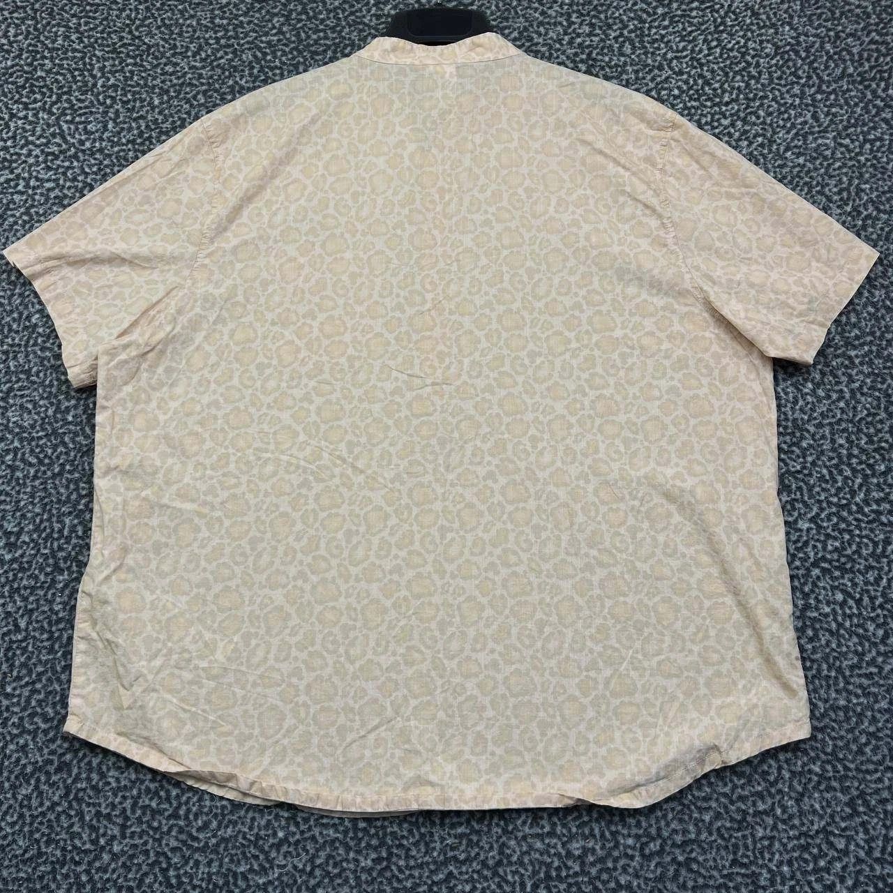 Disney Disney Shirt Men Cheetah Print Button Up Cotton XL Size US XL / EU 56 / 4 - 2 Thumbnail