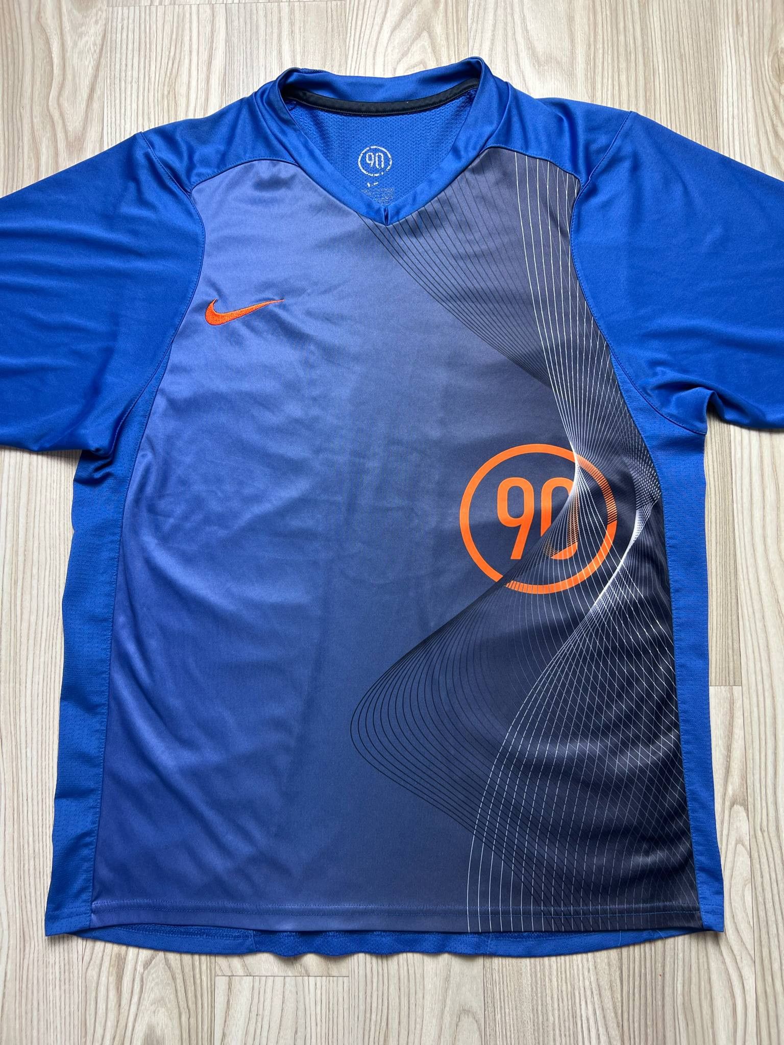 Nike Vintage Nike Total 90 Tee logo rare 💥🔥 Size US M / EU 48-50 / 2 - 2 Thumbnail