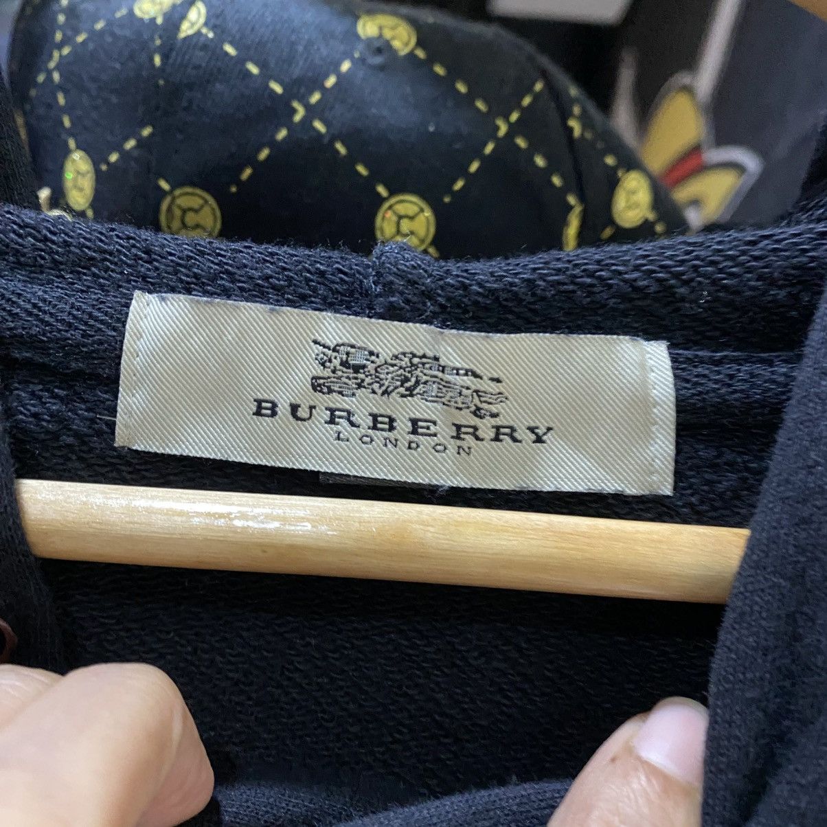 Burberry ♦️ Burberry London Patch Multi Pocket Hoodie Size US XL / EU 56 / 4 - 12 Thumbnail