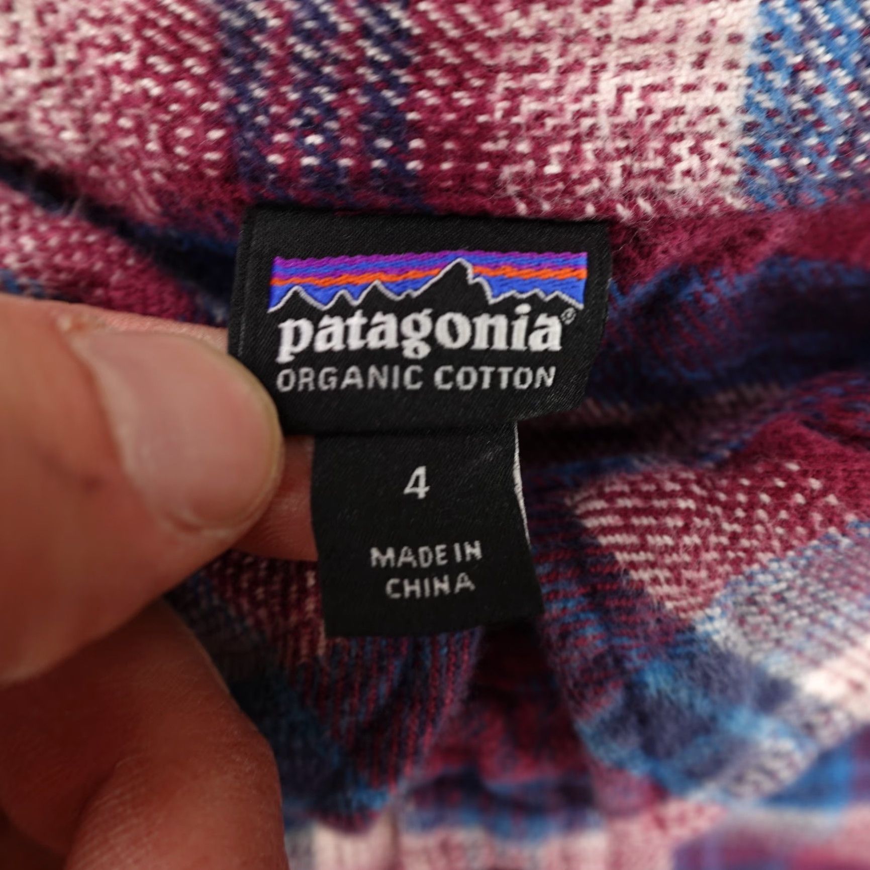 Patagonia Patagonia Shirt Womens 4 Red Plaid Flannel Button-Up Cotton Fjord Organic Button-Up Casual Womens 90s Outdoor Size S / US 4 / IT 40 - 7 Thumbnail
