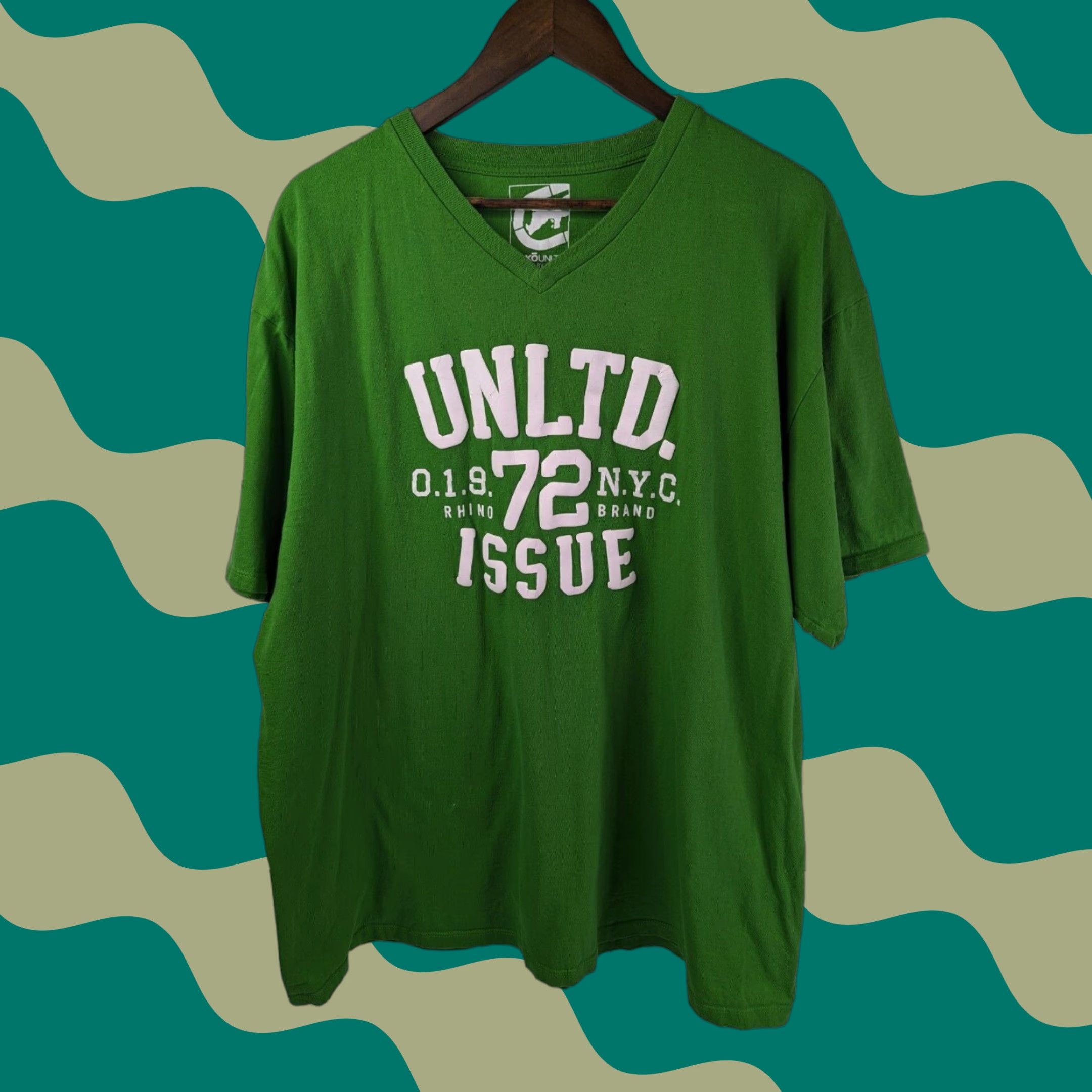 Ecko Unltd. VINTAGE Ecko Unltd. NYC 1972 Issue Tee Shirt Green V-Neck Men 3XL Shirt Mens Streetwear Size US XXL / EU 58 / 5 - 1 Thumbnail