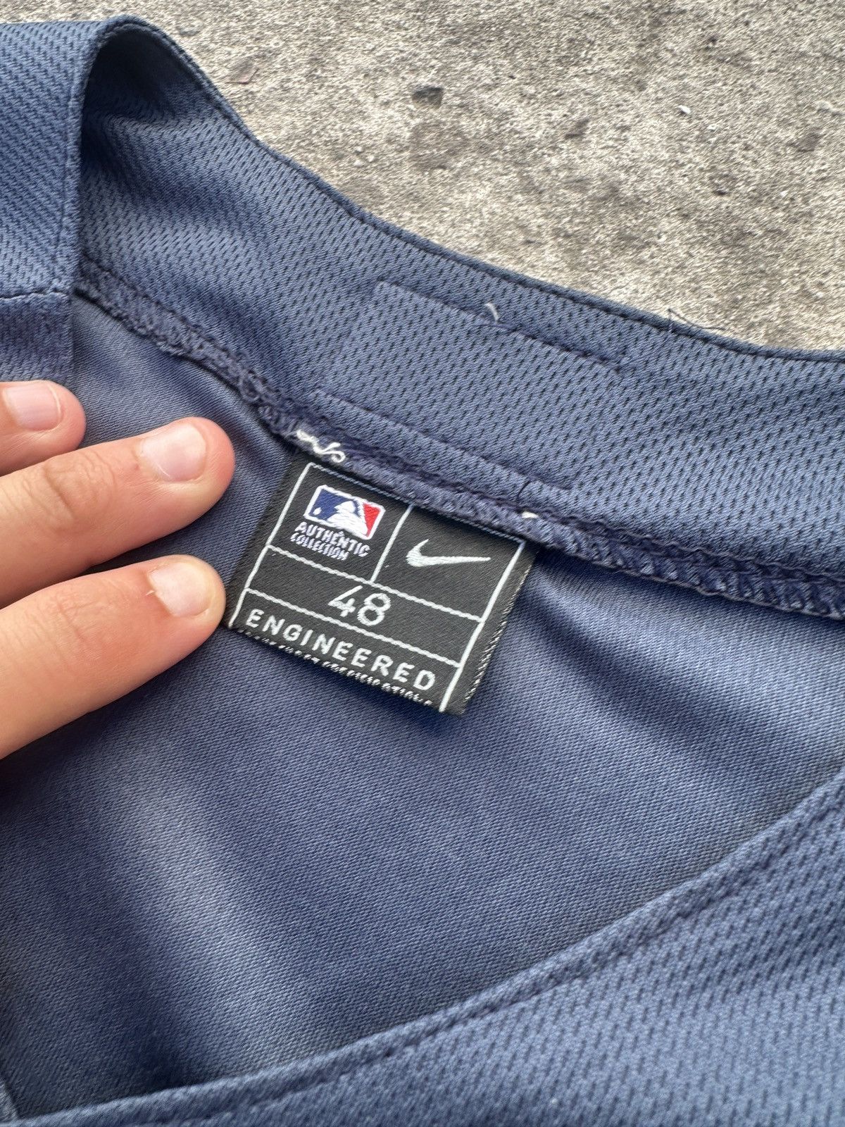 Nike Vintage Nike Boston Logo Jersey Streetwear MLB M Rare USA Size US M / EU 48-50 / 2 - 4 Thumbnail
