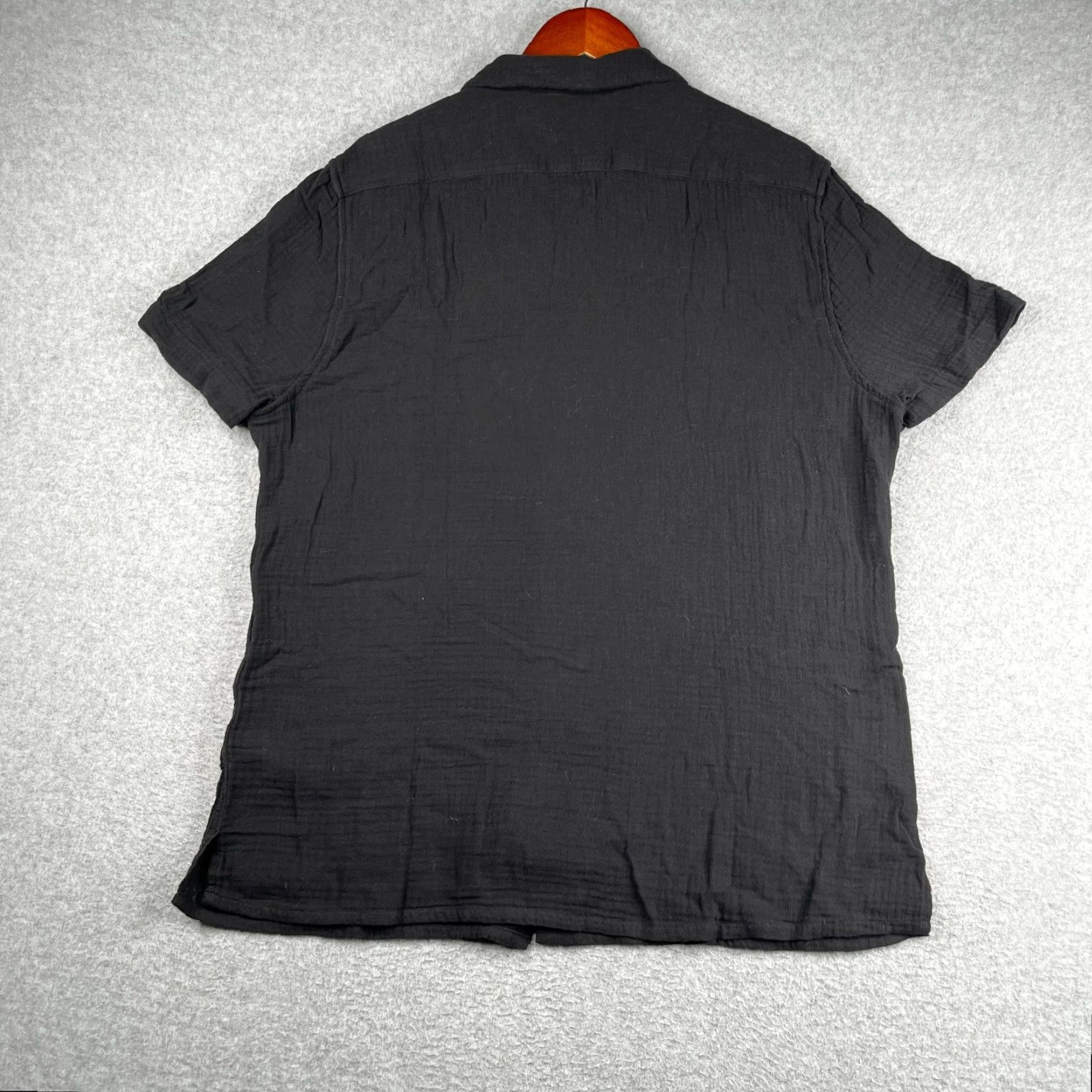 Express Express Shirt L Black Button-Up Short Sleeve Men NEW Size US L / EU 52-54 / 3 - 7 Thumbnail
