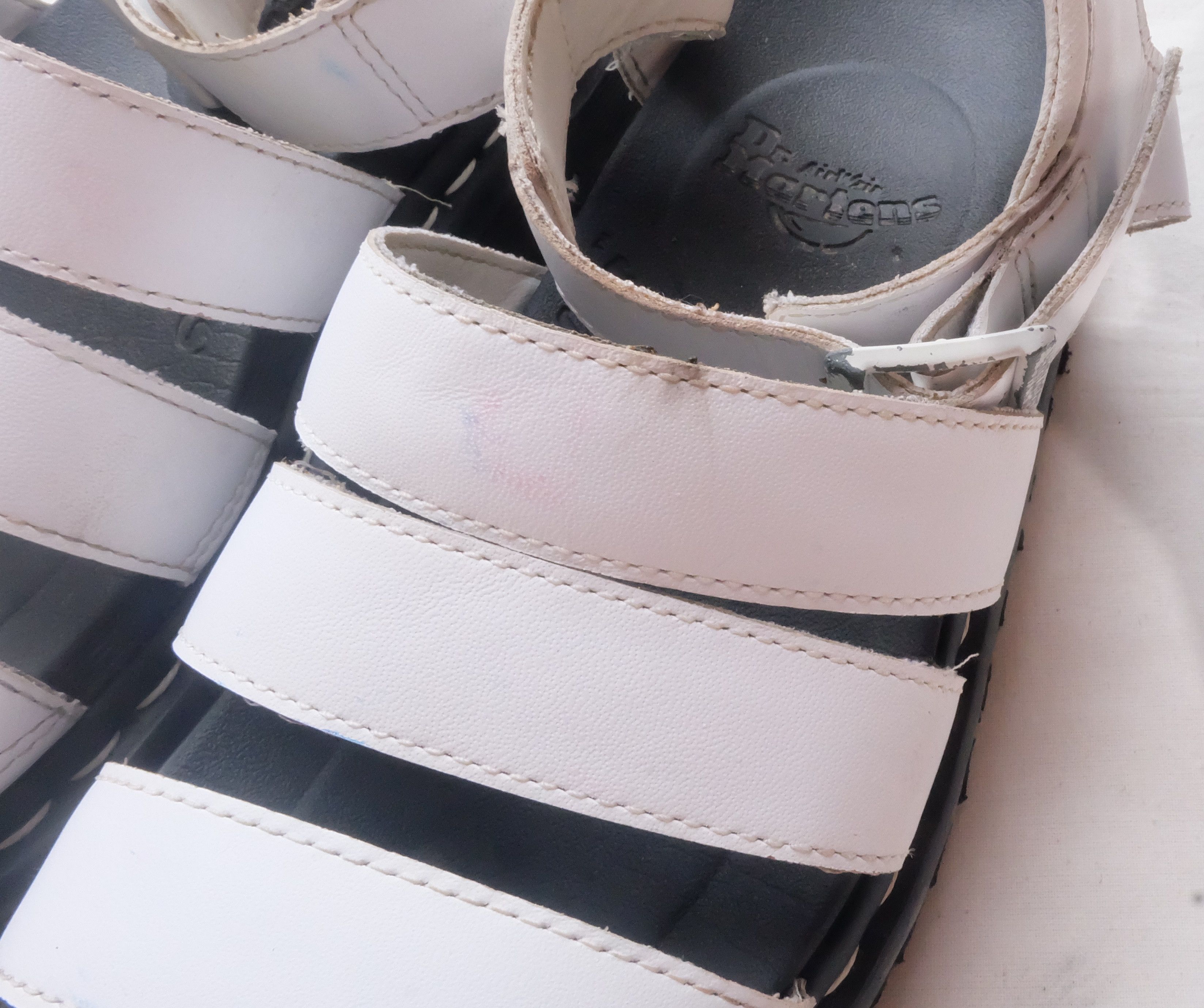 Dr. Martens Dr. Martens Blaire Sandals Size US 8 / IT 38 - 2 Thumbnail