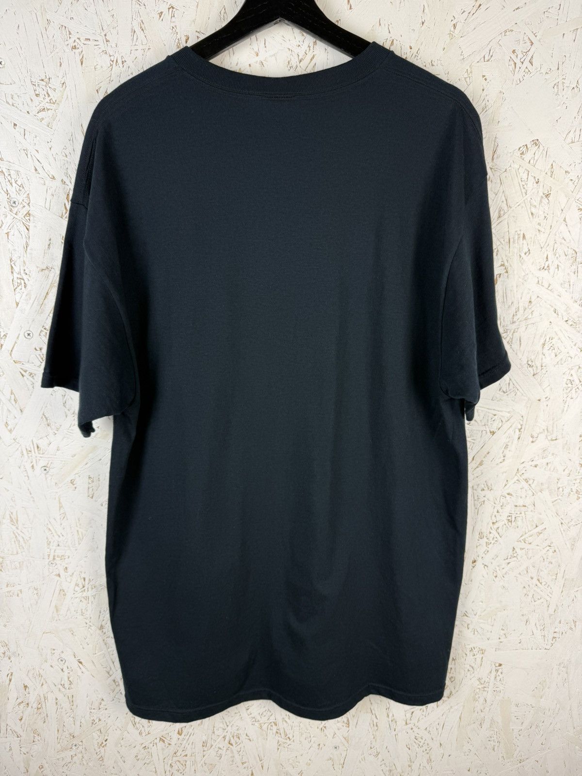 Vintage 00s Aliens Vs Predator 2008 Movie Promo T-Shirt Vintage XL Size US XL / EU 56 / 4 - 7 Thumbnail