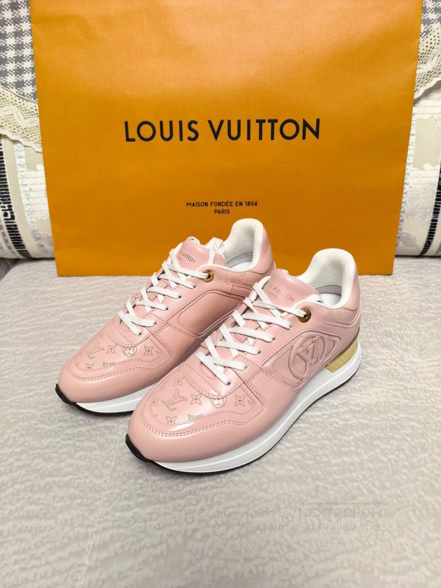 Louis Vuitton LV New Women's Casual Shoes. Size US 7.5 / IT 37.5 - 6 Thumbnail