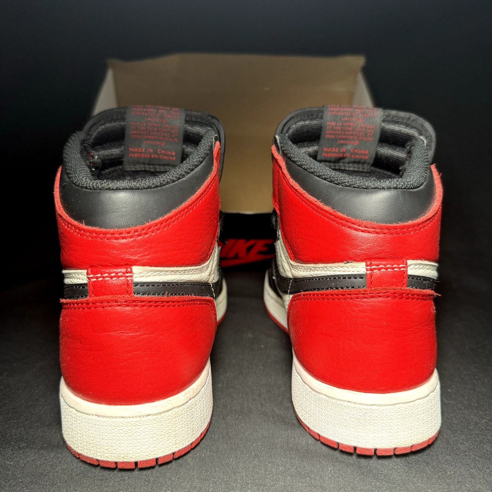 Jordan Brand × Nike Size 6 - Nike Air Jordan 1 OG BG Bred Toe 2018 Men's Shoes Size US 6 / EU 39 - 5 Thumbnail