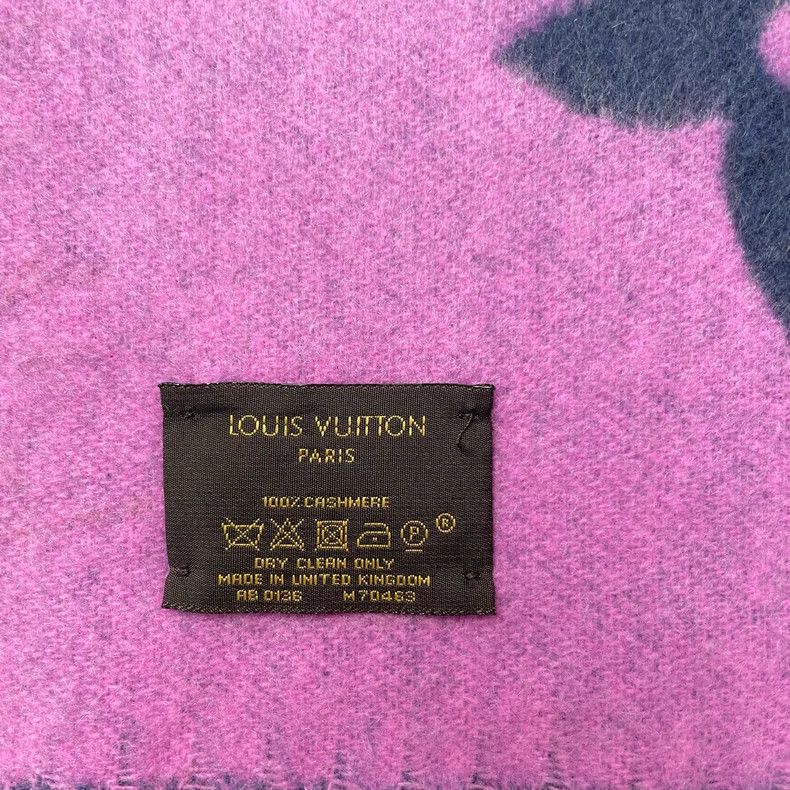 Louis Vuitton Louis Vuitton Purple and pink cashmere shawl tassel scarf Size ONE SIZE - 3 Thumbnail