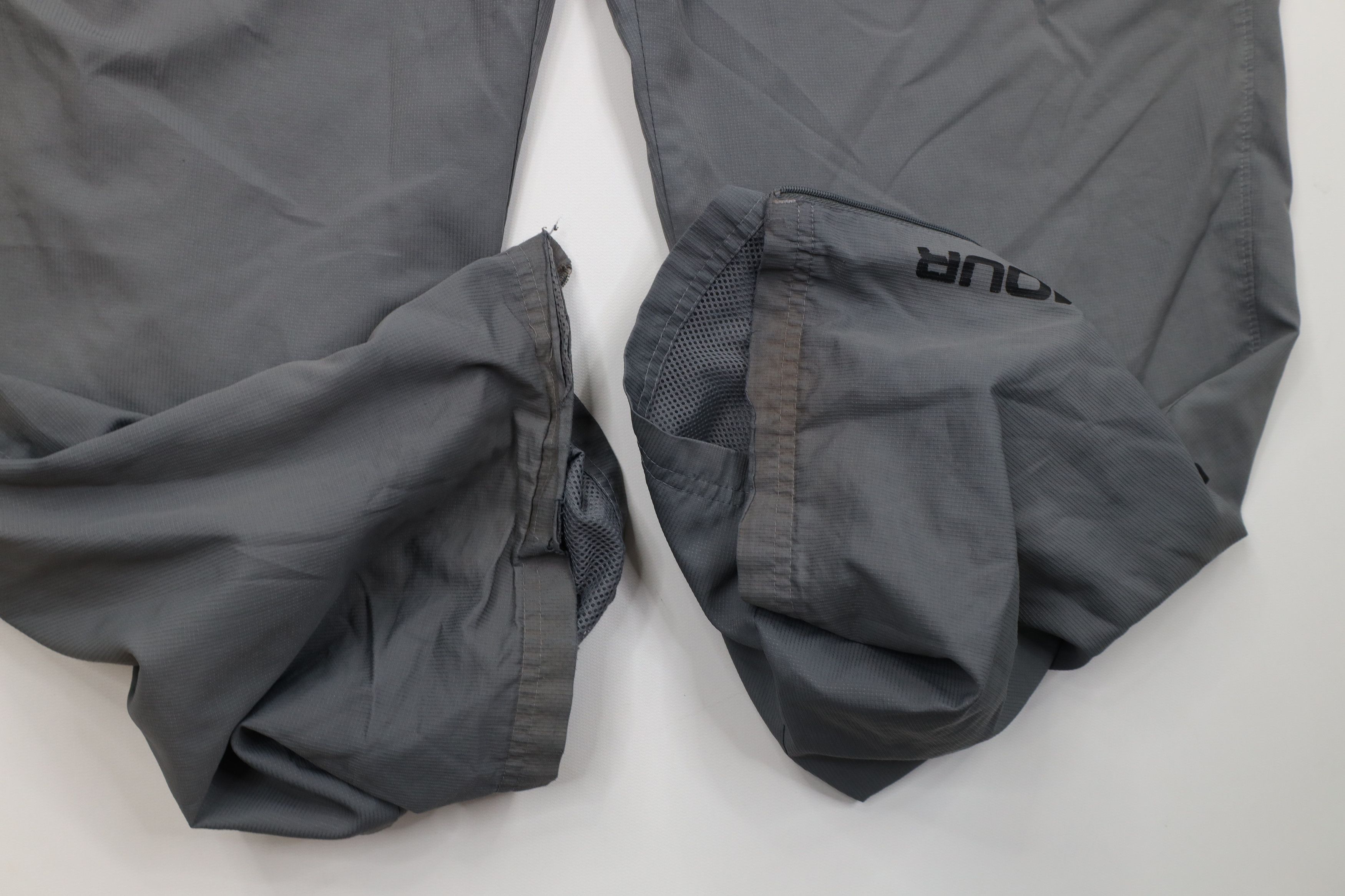 Under Armour Under Armour HeatGear Loose Wide Leg Windbreaker Pants Gray Size US 40 / EU 56 - 8 Thumbnail