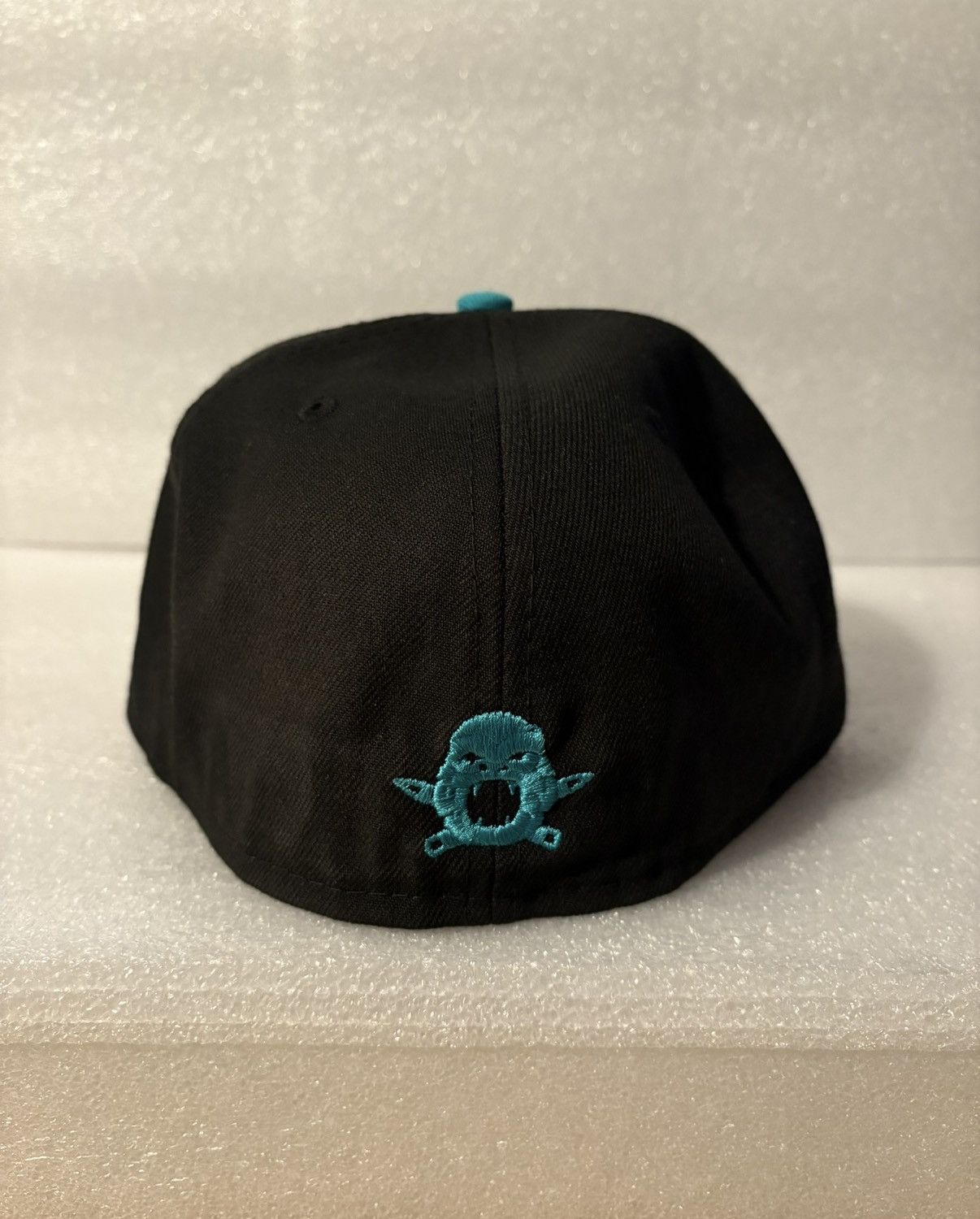 New Era The Clink Room Sonalei by Sol 59Fifty Fitted Hat 7 1/2 Size ONE SIZE - 3 Thumbnail