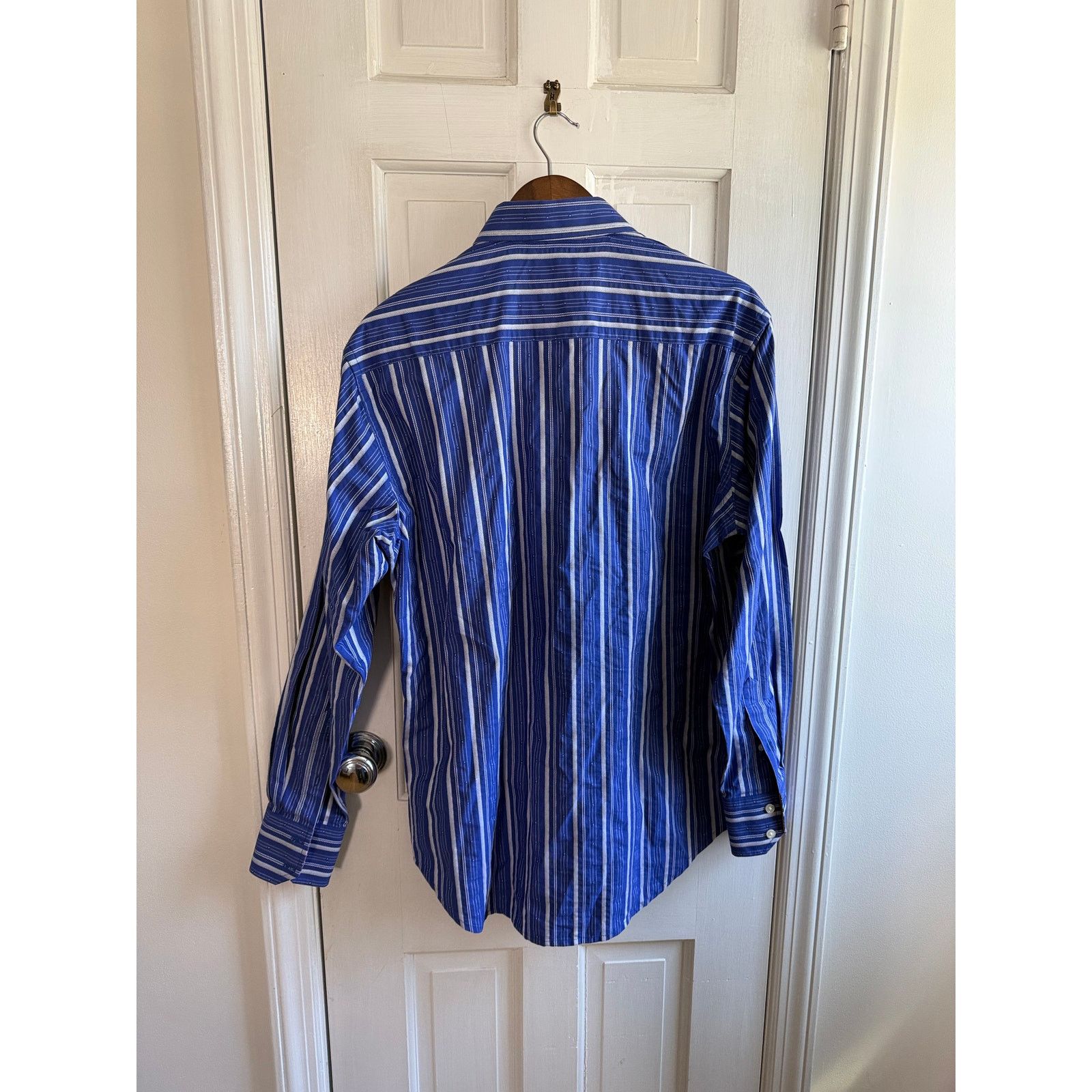 Robert Graham Robert Graham Blue & White Striped Woven Shirt - Men Medium Size US M / EU 48-50 / 2 - 5 Thumbnail