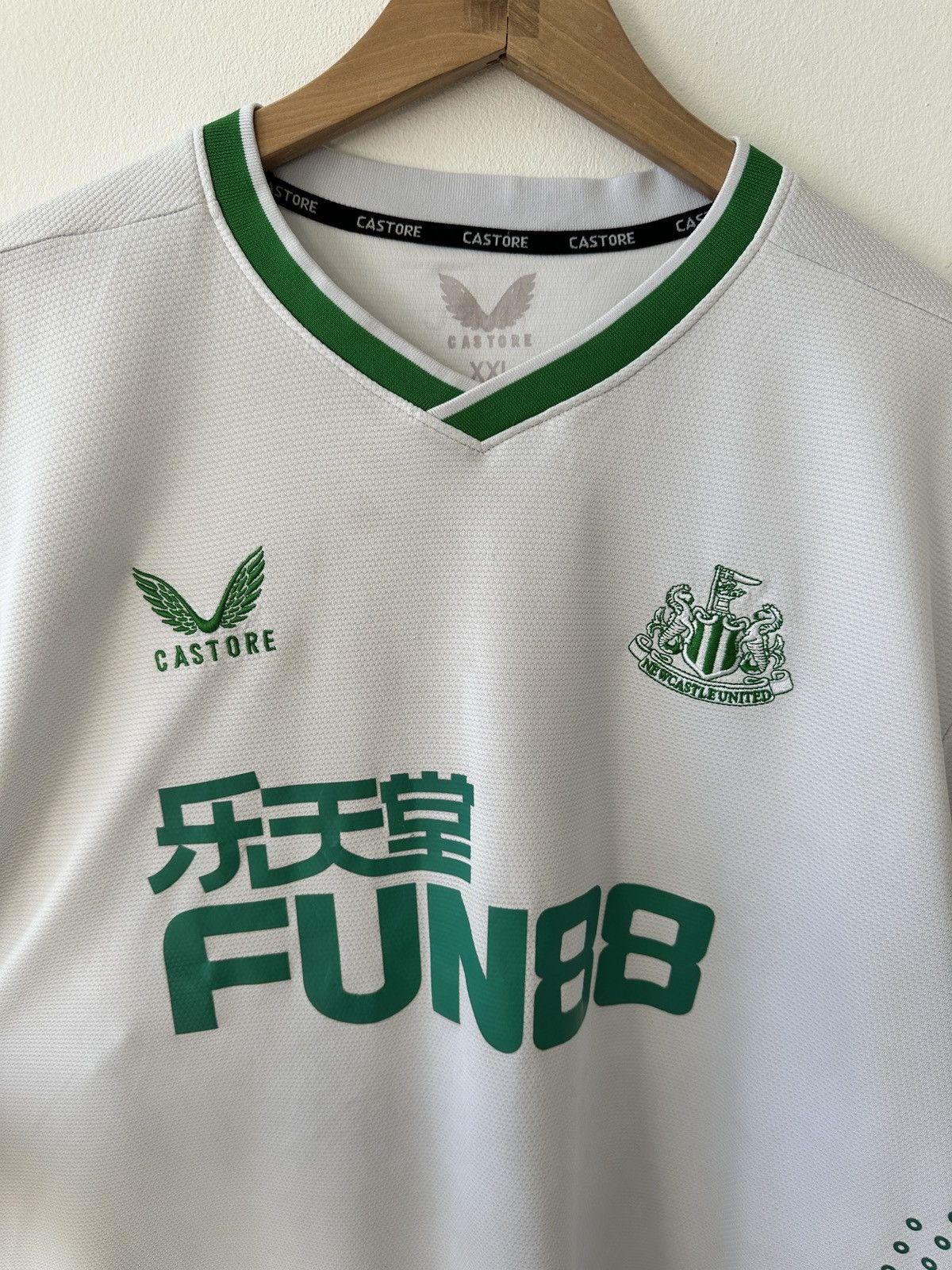Castore Newcastle United 22/23 Third Jersey #39 Bruno G Size US XXL / EU 58 / 5 - 6 Thumbnail