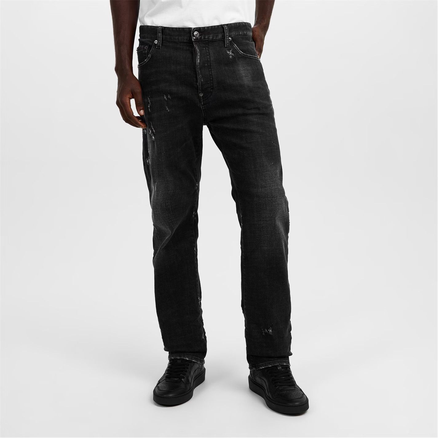 Dsquared2 o1g2r1mq0426 Straight Leg Jeans in Black Size US 28 / EU 44 - 3 Thumbnail