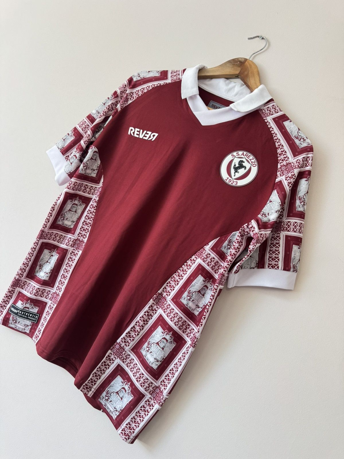 Other Arezzo 2024-2025 Madonna Home Soccer Jersey Football Shirt Size US S / EU 44-46 / 1 - 3 Thumbnail