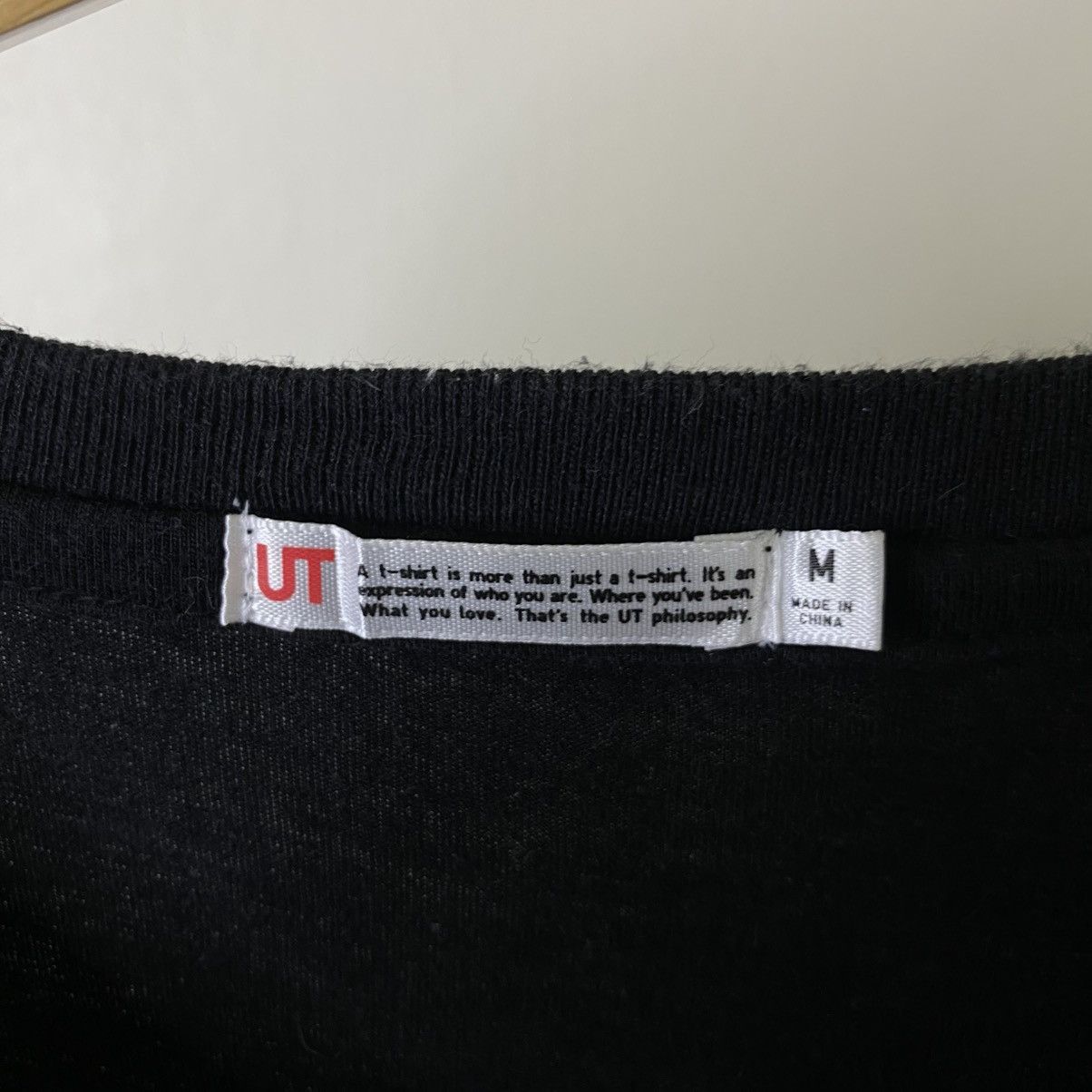 One Piece Uniqlo x Anime Manga Series One Piece Monkey D Luffy T Shirt Size US M / EU 48-50 / 2 - 4 Thumbnail