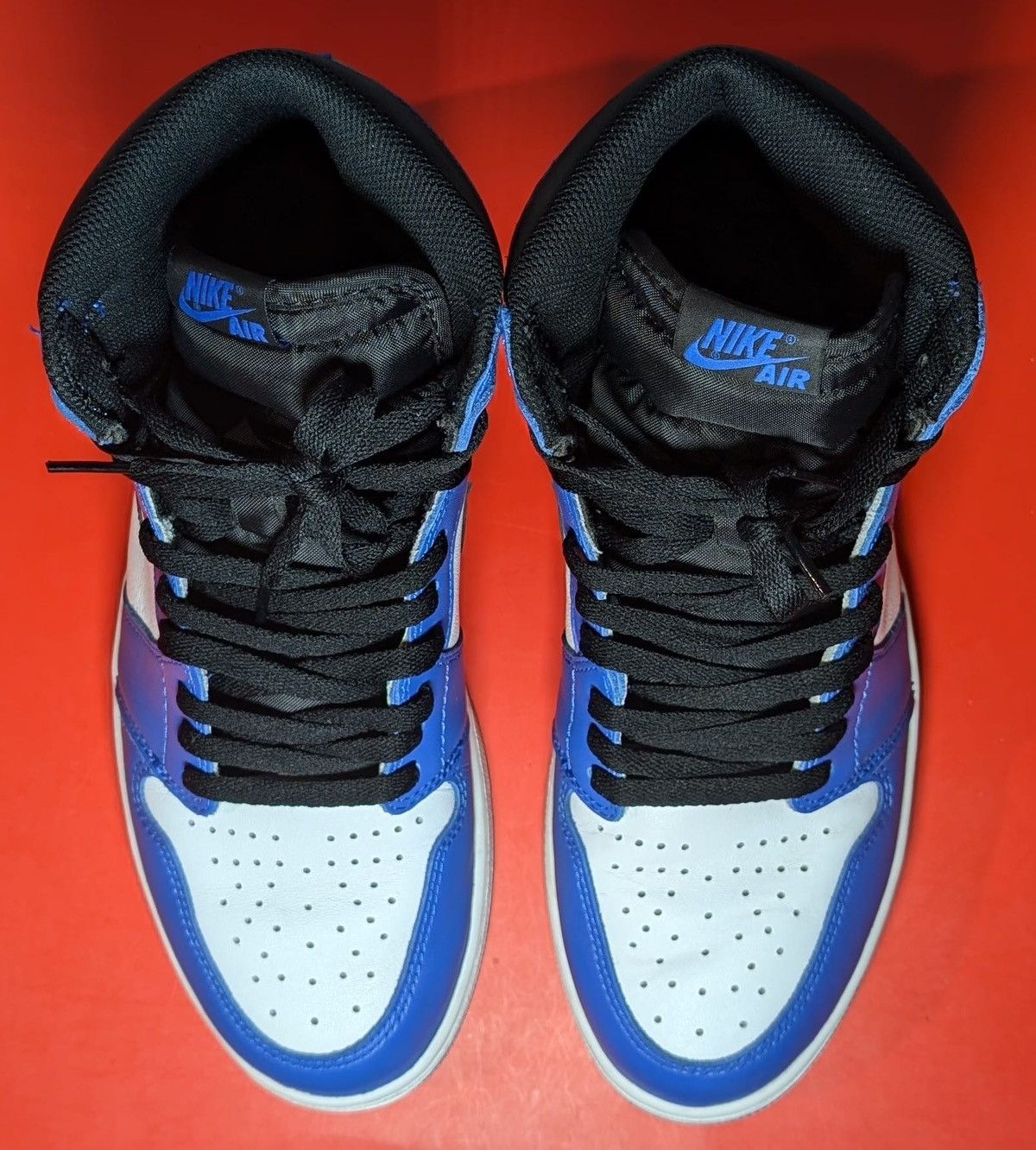 Jordan Brand Size 10 - Jordan 1 Retro High OG Game Royal 2018 Size US 10 / EU 43 - 4 Thumbnail