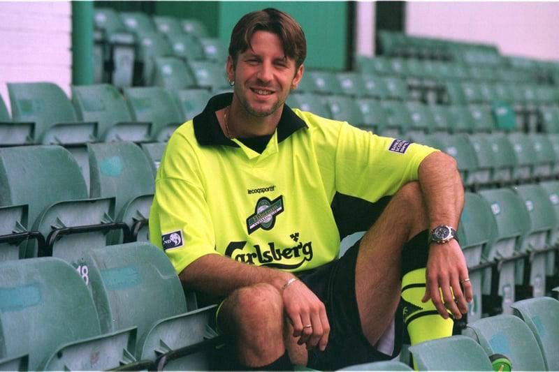 Le Coq Sportif Vintage 90s Hibernian FC Le Coq Sportif Away Soccer Jersey Size US XL / EU 56 / 4 - 10 Thumbnail