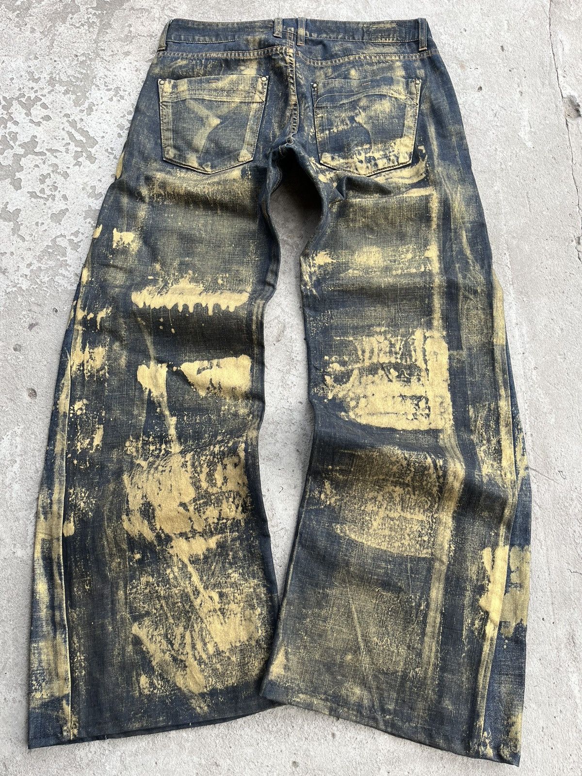 Japanese Brand Dirty Painted Distressed Thrashed Faded Baggy Jeans Y2K Pant Size US 34 / EU 50 - 2 Thumbnail