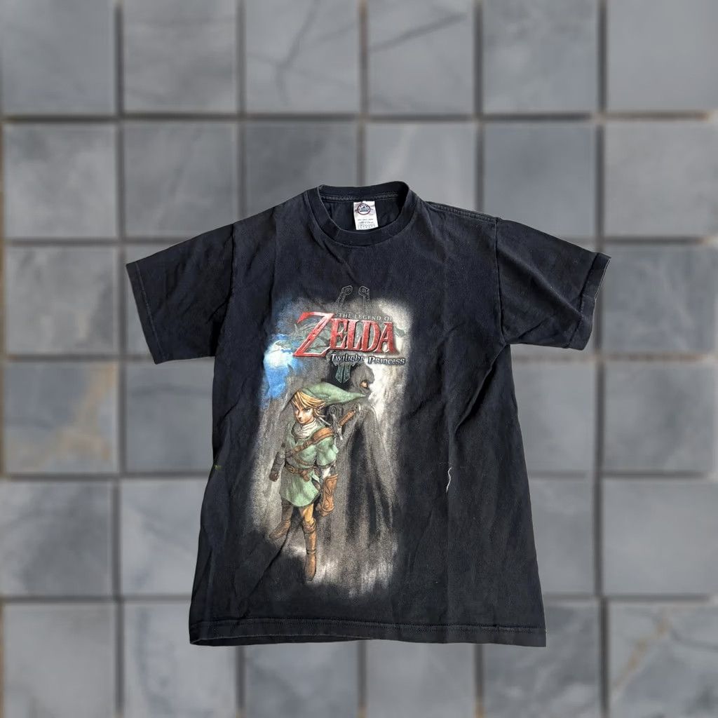Delta The Legend of Zelda Shirt Mens Small Black Twilight Princess Graphic T-Shirt Size US S / EU 44-46 / 1 - 1 Thumbnail