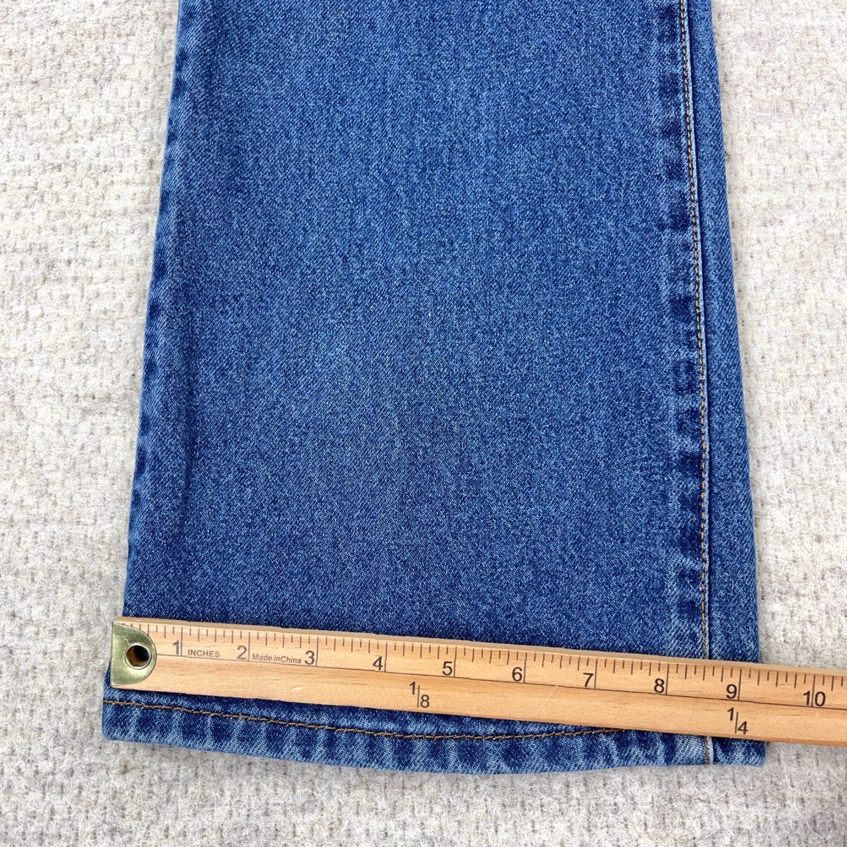 Levi's VINTAGE Levi's 517 Jeans Men 36x29 Boot Cut Med Wash Dark Blue Jeans Mens 1990s 2000s Vintage Levis Bootcut Jeans Size US 36 / EU 52 - 7 Thumbnail